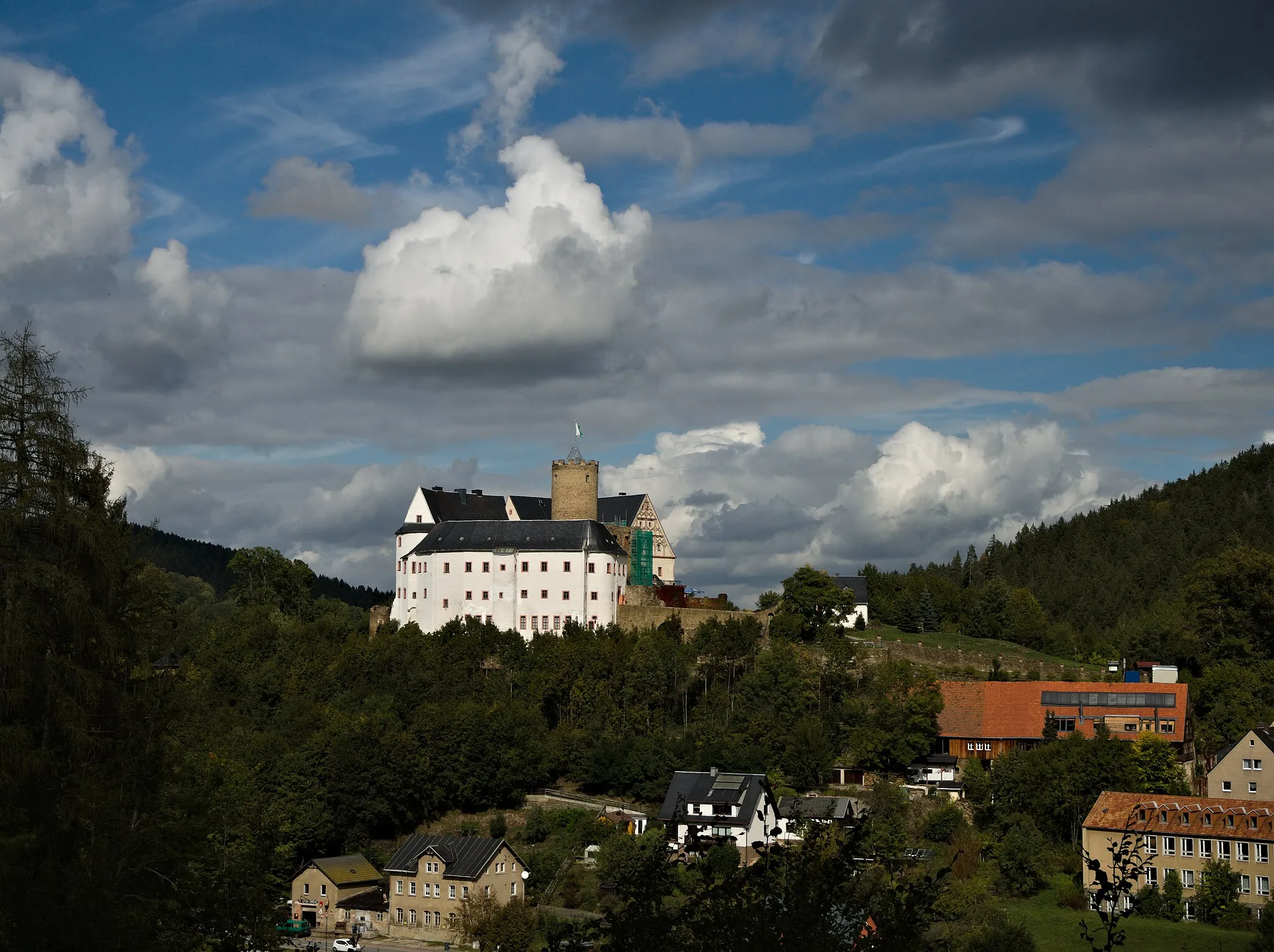 Photo showing: 09305763 - Burg Scharfenstein
Schloßberg 1, 09430 Drebach

50.704746, 13.055463