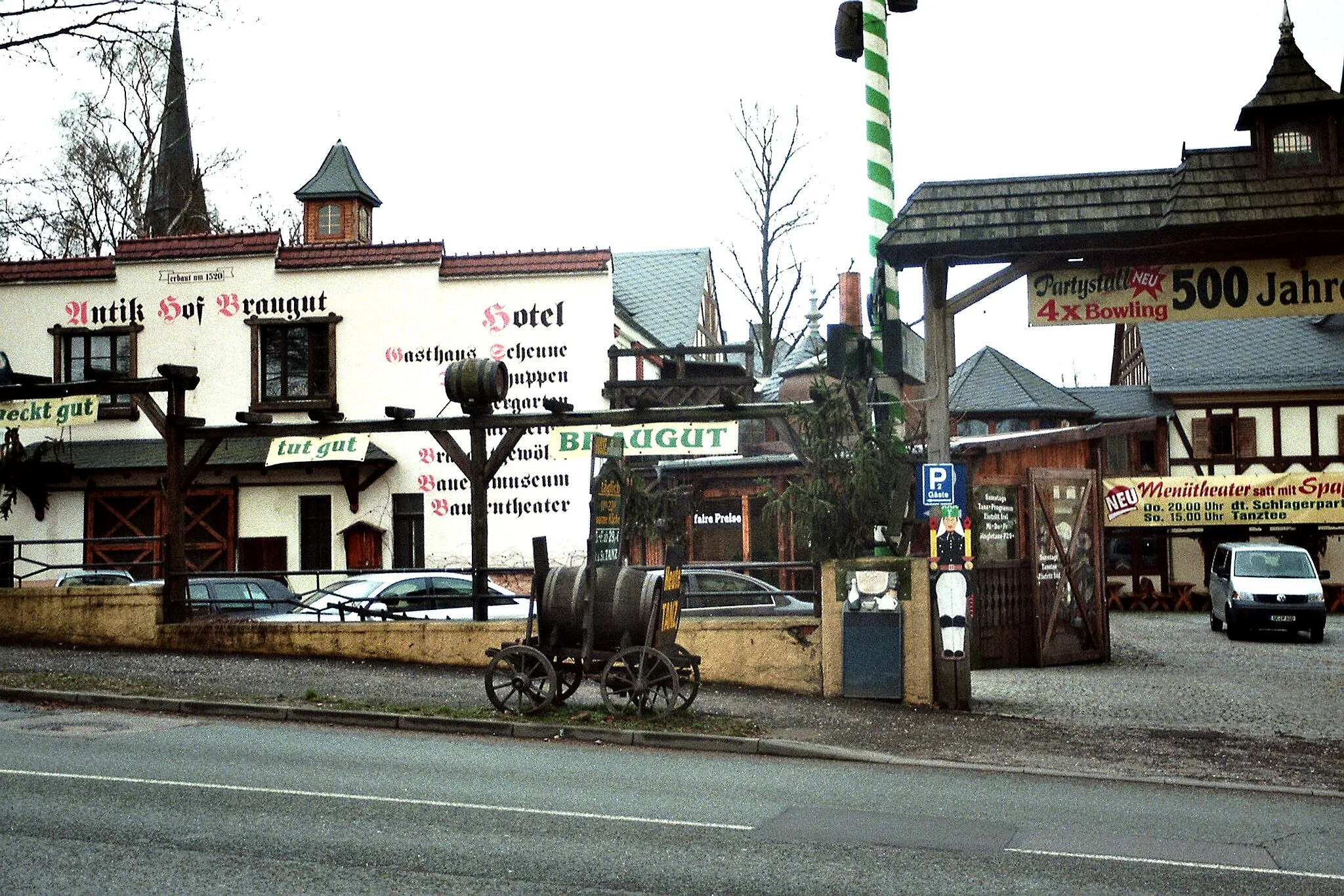 Photo showing: Hartmannsdorf (bei Chemnitz), the inn Ratskeller Braugut