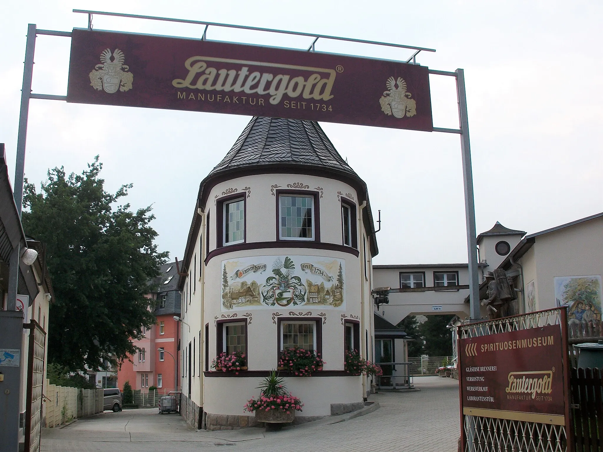 Photo showing: Lautergold Spirituosenfabrik (Außenansicht)