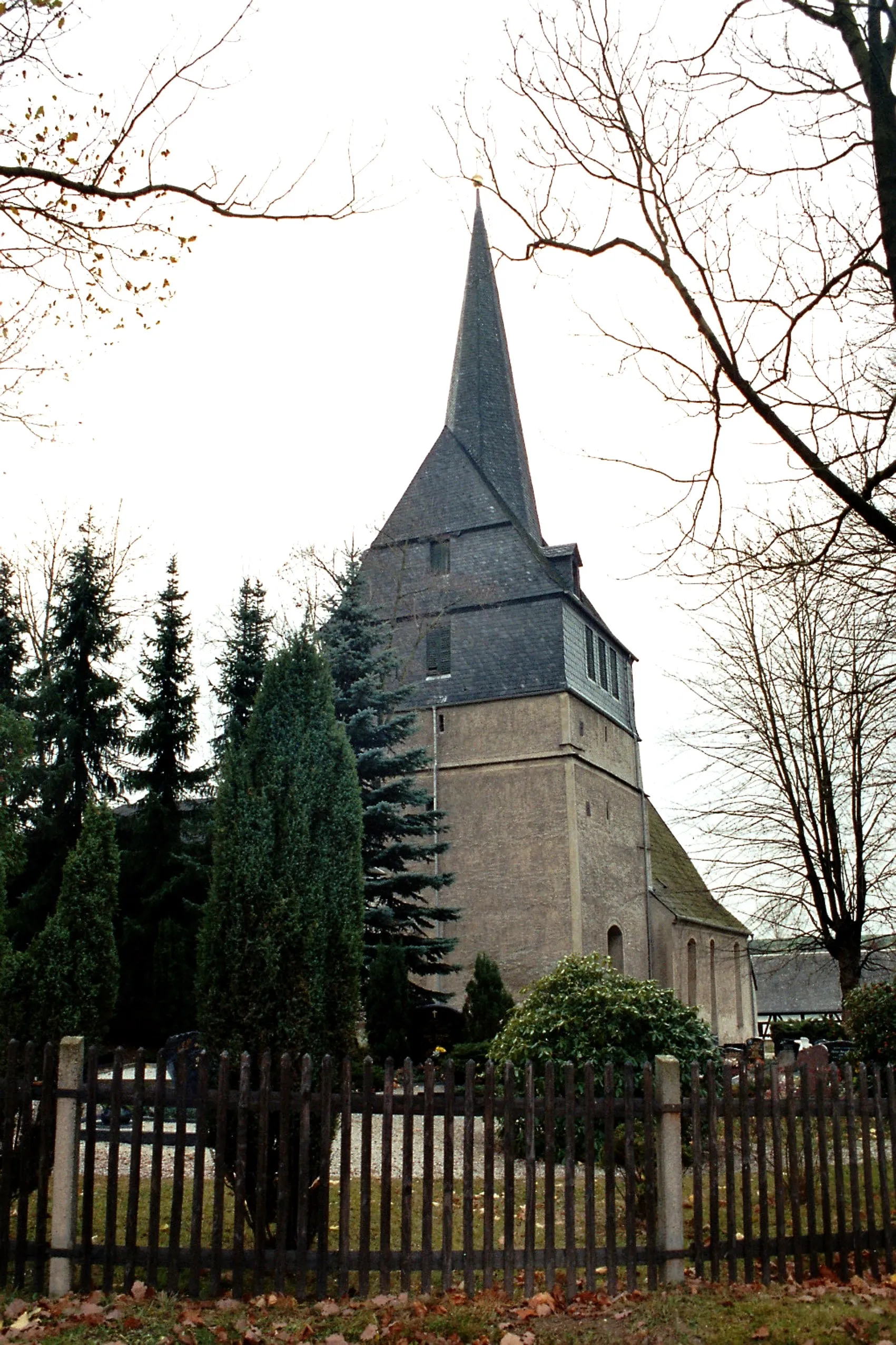 Photo showing: Thonhausen, the village church