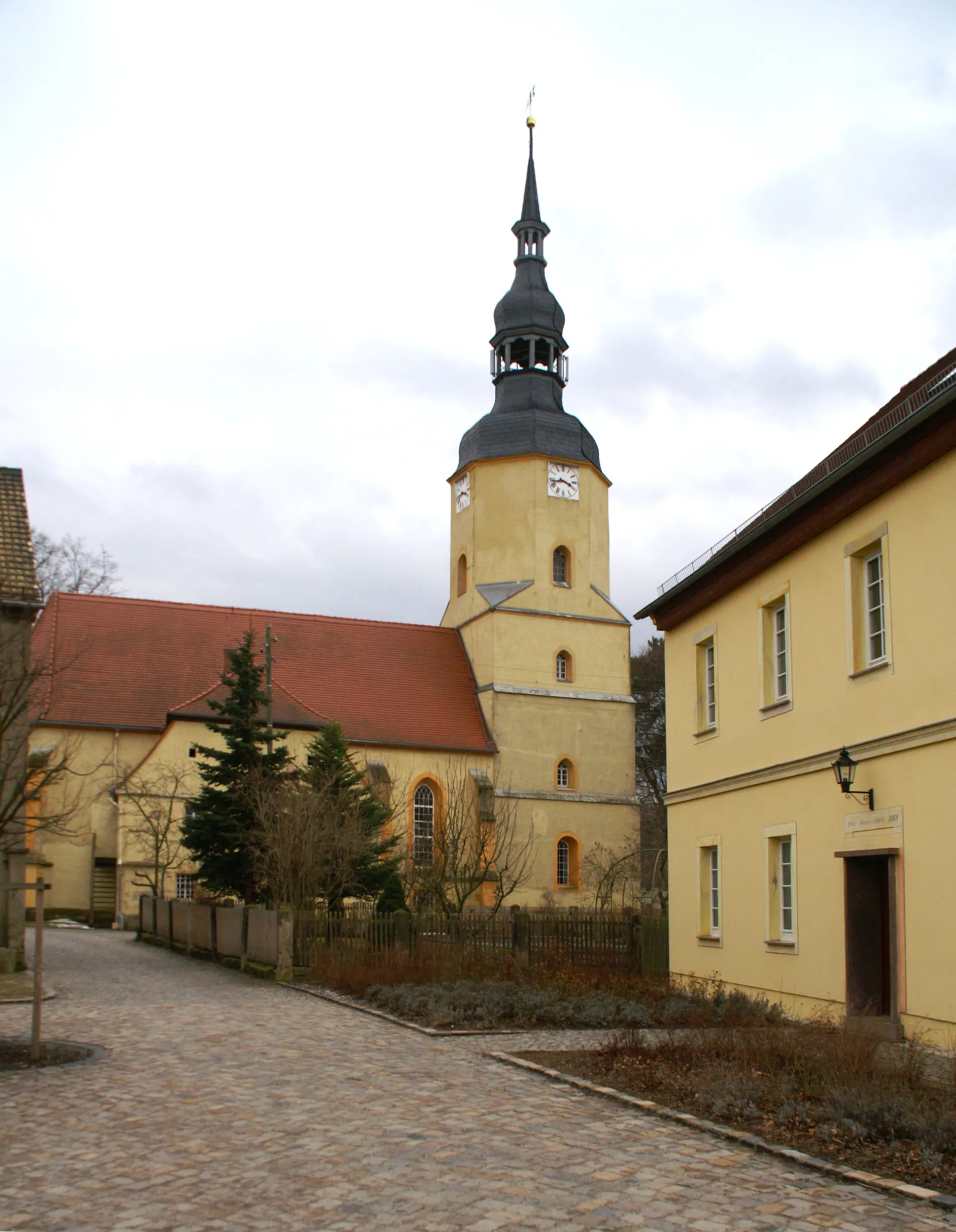 Photo showing: Kirche von Treben (Thüringen)