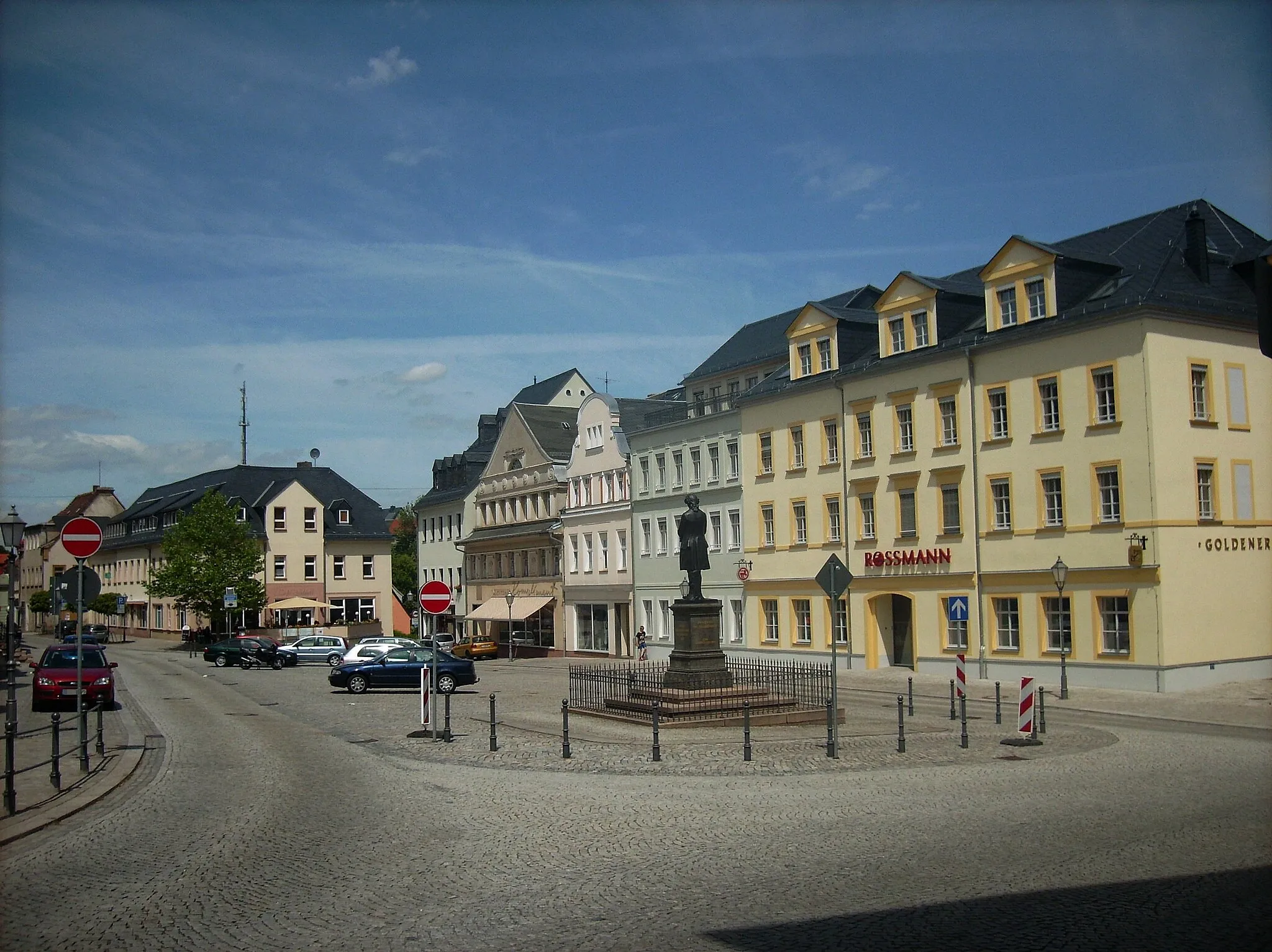 Photo showing: Market square in Hainichen (Mittelsachsen district, Saxony)