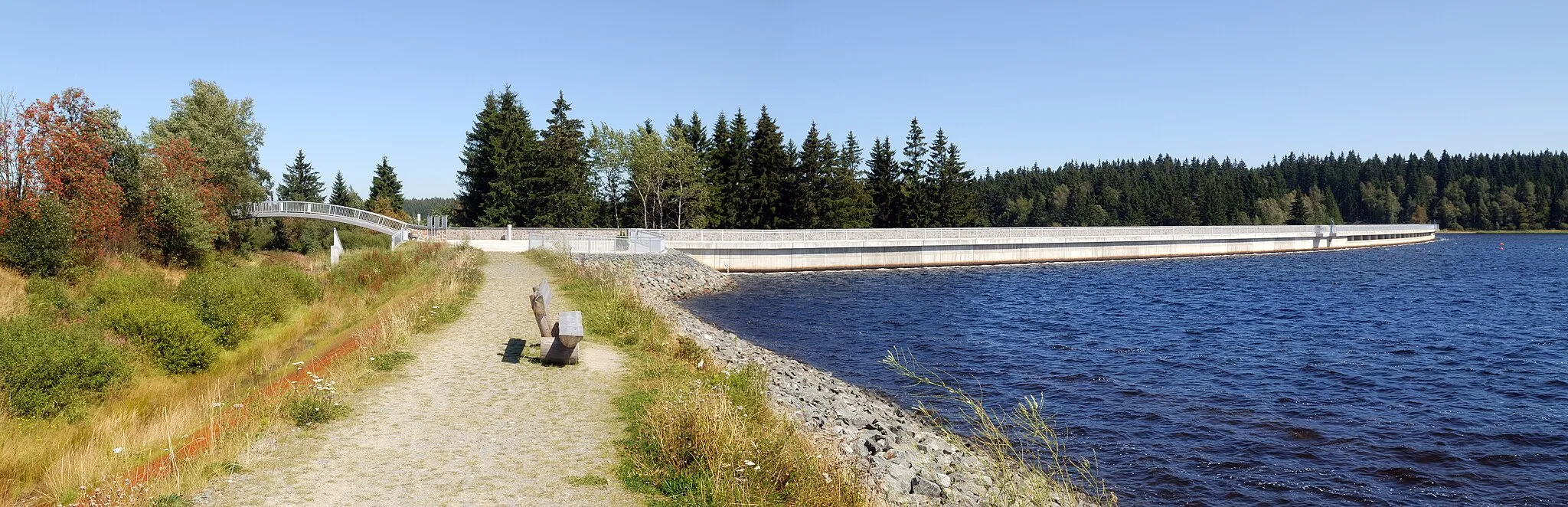 Photo showing: This image shows the dam near Muldenberg, a district of Grünbach, Germany. It is a two segment panoramic image.