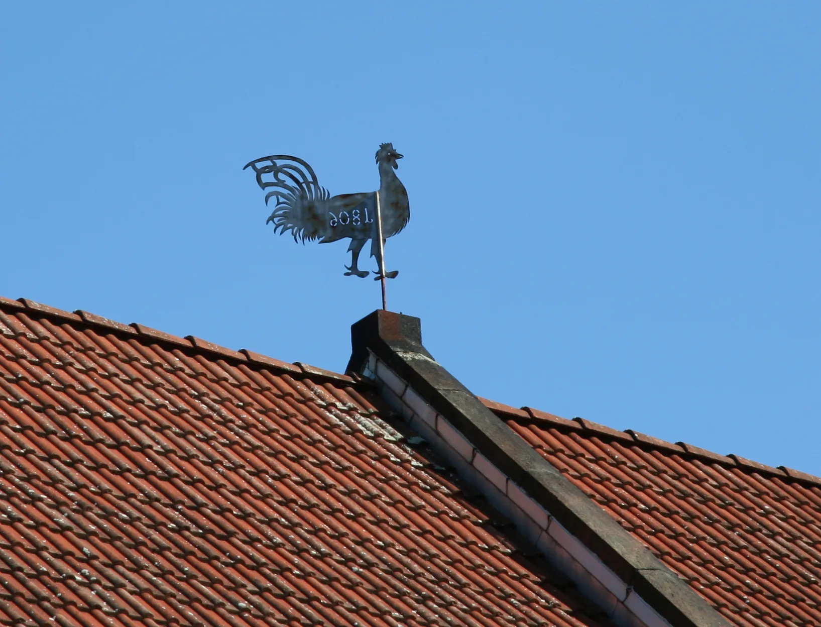 Photo showing: Alte Mühle im Ortsteil Thierbach der Stadt Penig
Wetterhahn auf dem Dach der Mühle