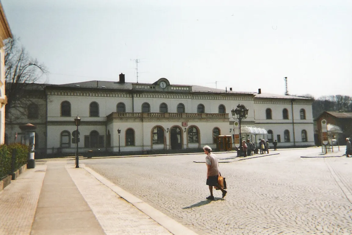 Photo showing: railway station in Crimmitschau, Germany
