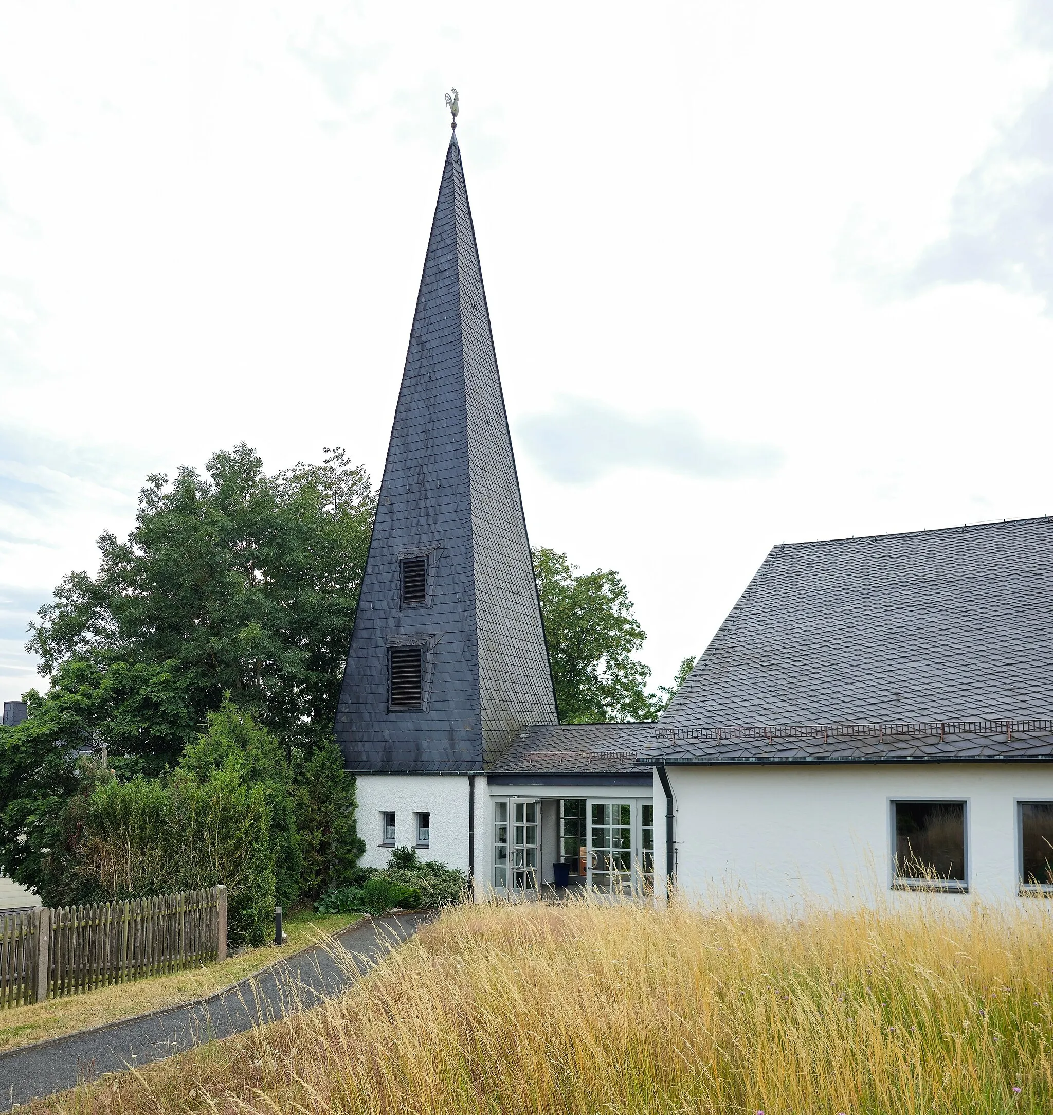 Photo showing: Tauperlitz, Erlöserkirche (11).jpg