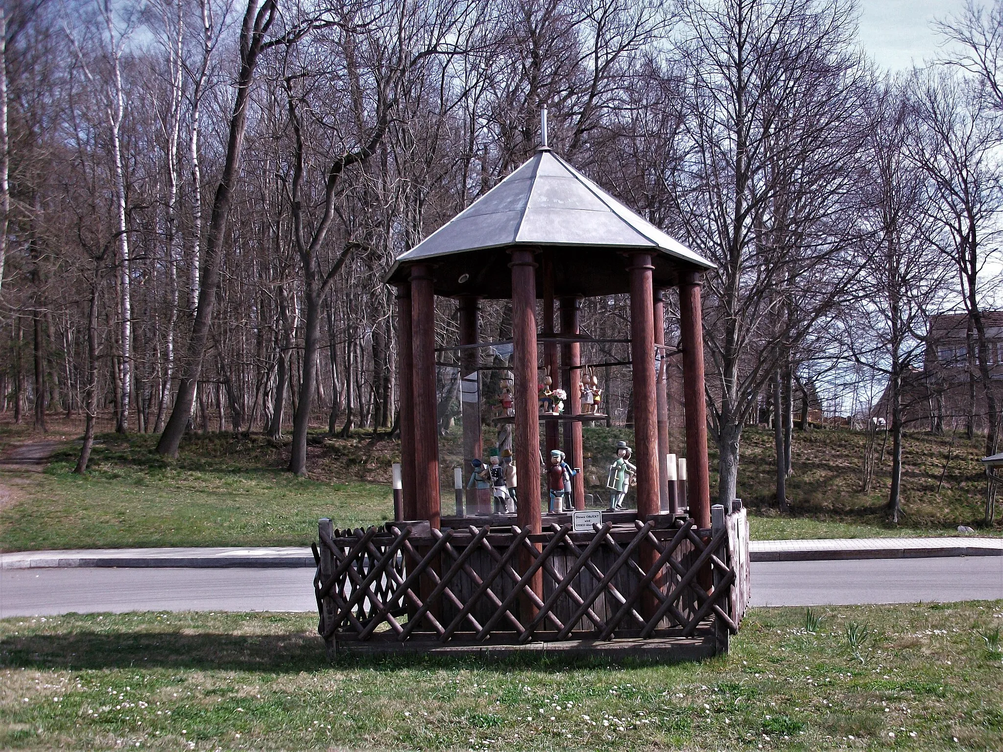 Photo showing: Osterpyramide Börnichen (Oederan) (2022)