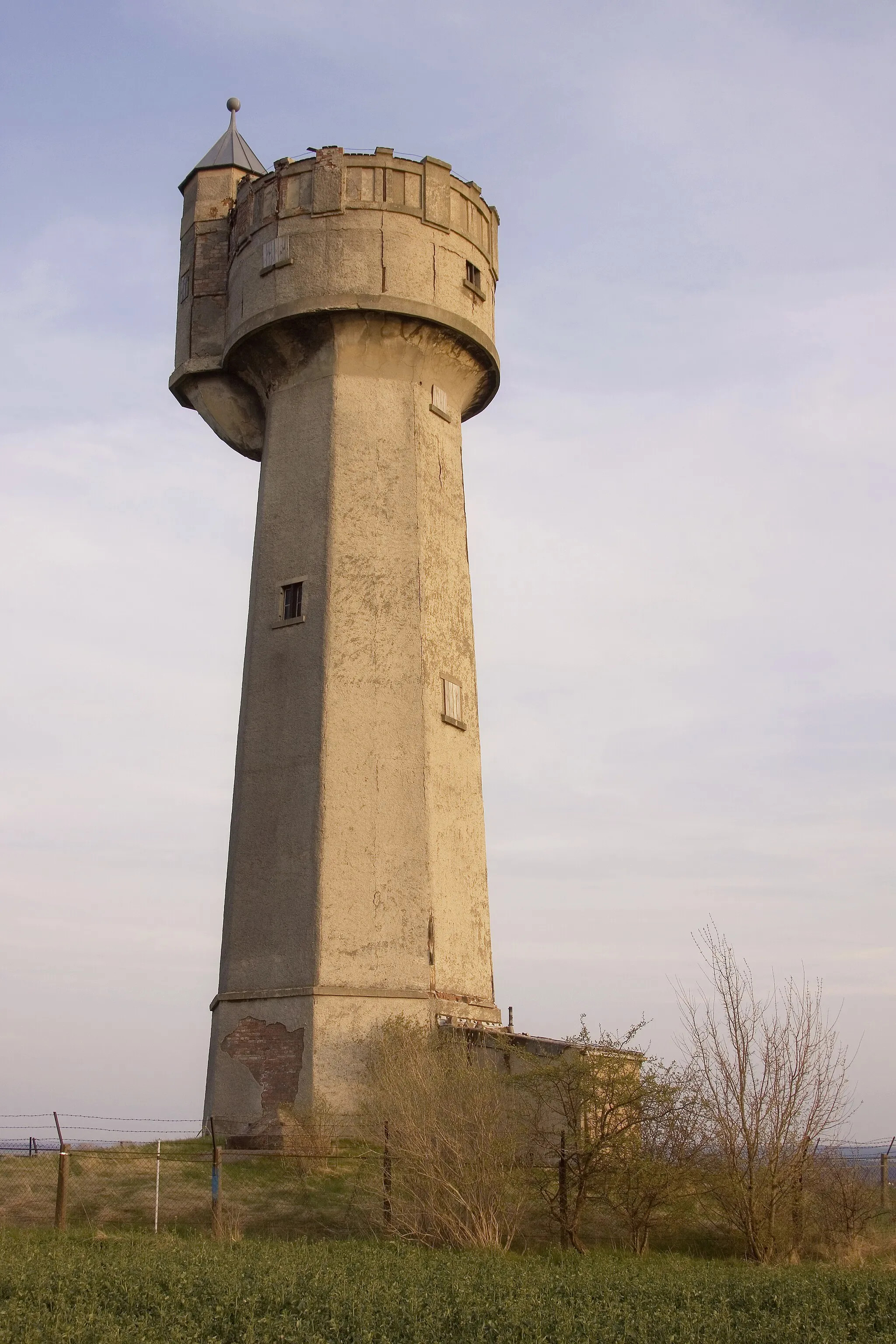 Photo showing: Bräunsdorf (Oberschöna), water tower