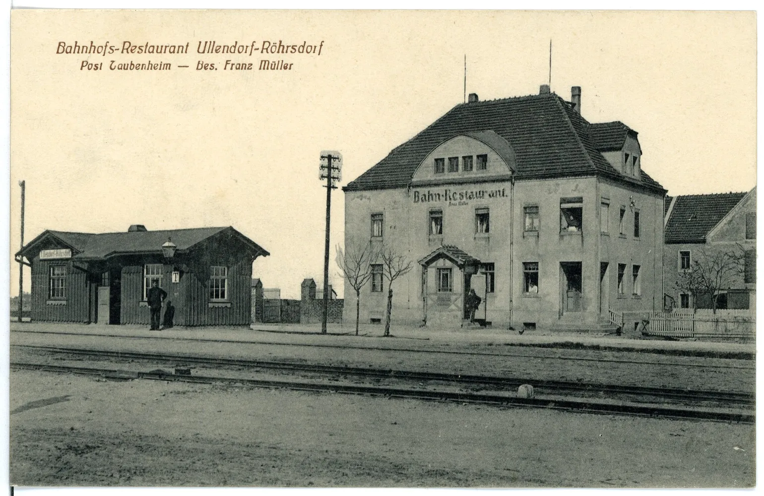 Photo showing: Ullendorf; Bahnhof und Bahnhofsrestaurant