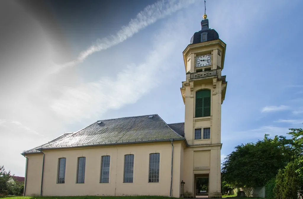 Photo showing: Wilsdruff-Limbach._Kirche_zu_Limbach