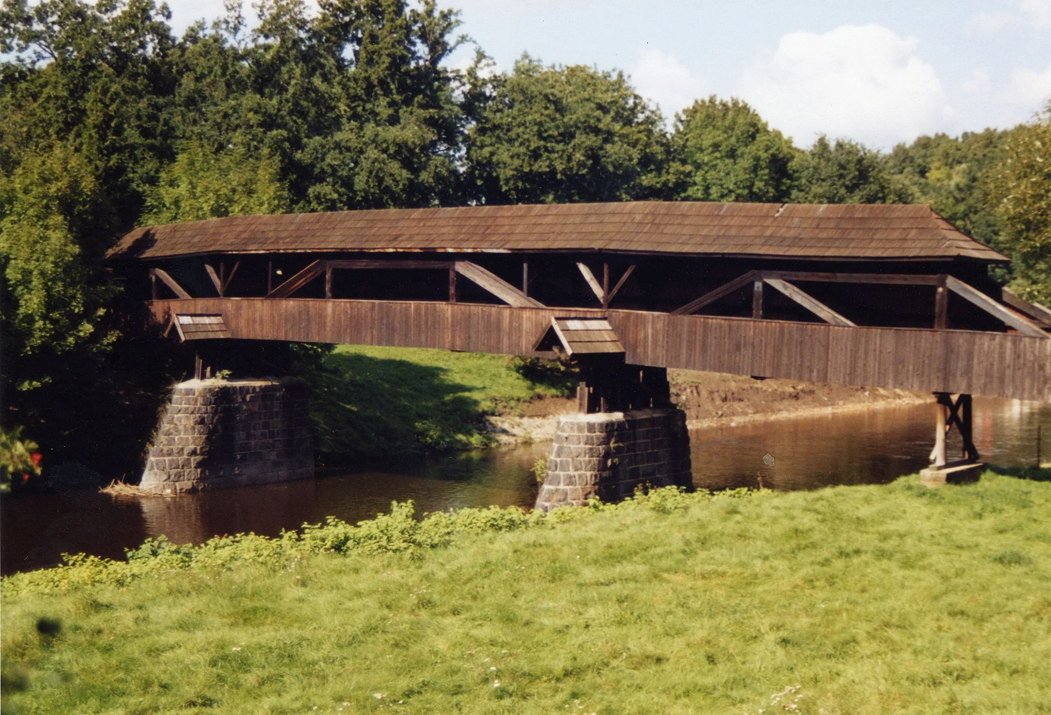 Photo showing: Historische Brücke "Röhrensteg" über die Zwickauer Mulde in Zwickau