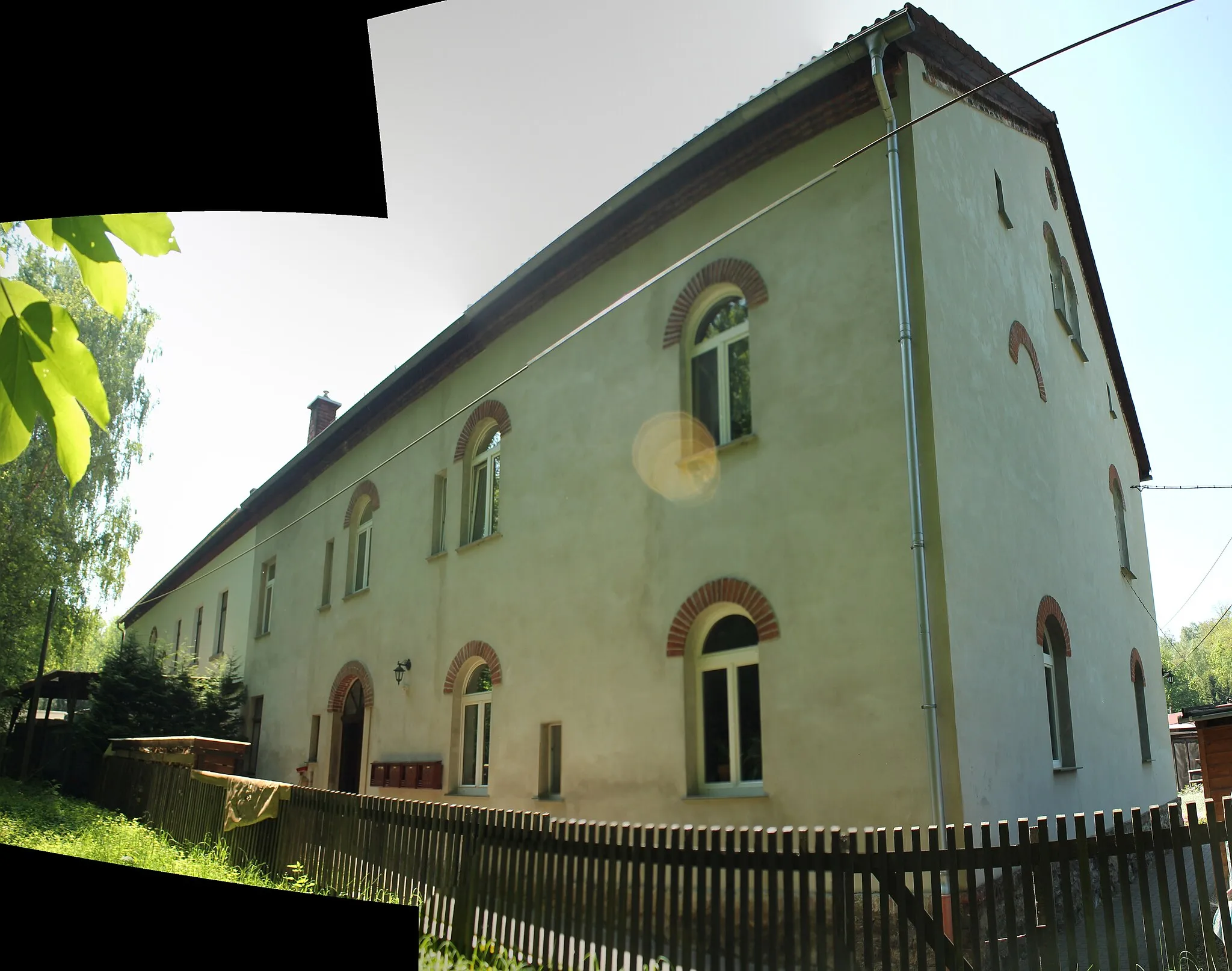 Photo showing: Bergbaulehrpfad Schedewitz–Oberhohndorf, Station 6 Hermannschacht. Zwickau, Sachsen, Deutschland.