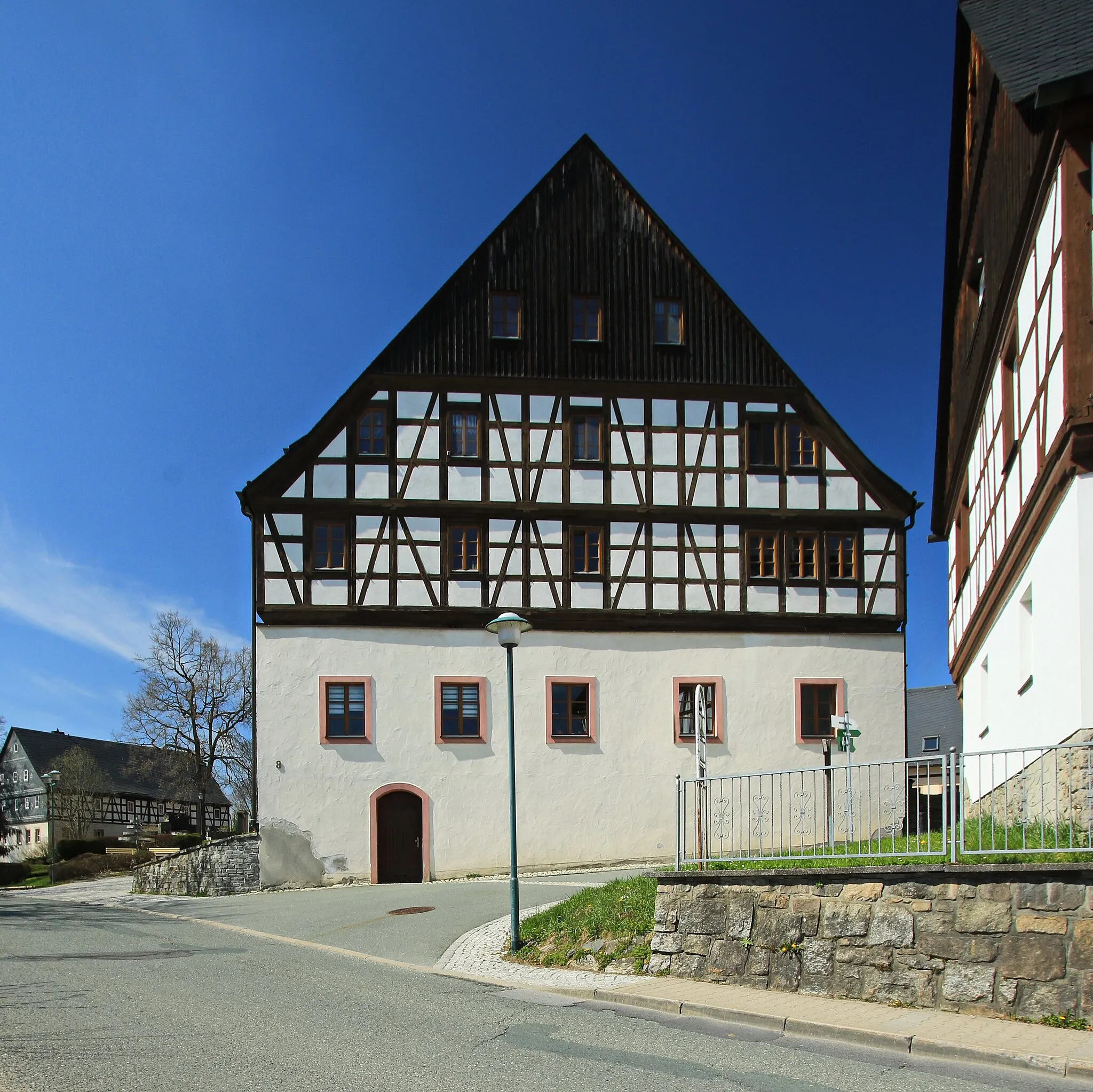 Photo showing: Fachwerkhaus in Dorfchemnitz bei Zwönitz. Erzgebirgskreis, Sachsen.