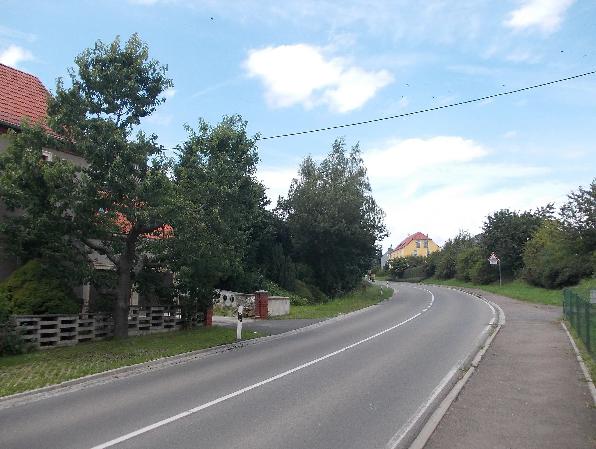 Photo showing: State road 34 in Zschepplitz (Grossweitzschen, Mittelsachsen district, Saxony)