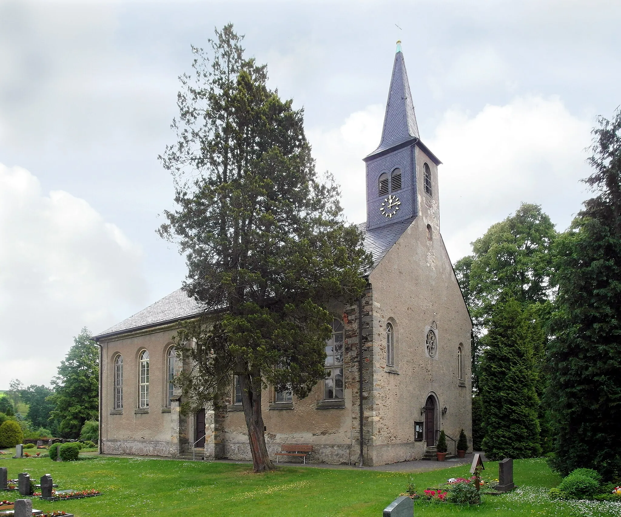Photo showing: 10.06.2015   09600   Wegefarth (zu Oberschöna): Kirche Wegefarth von NW        [SAM0842.JPG]20150610300DR.JPG[c)Blobelt