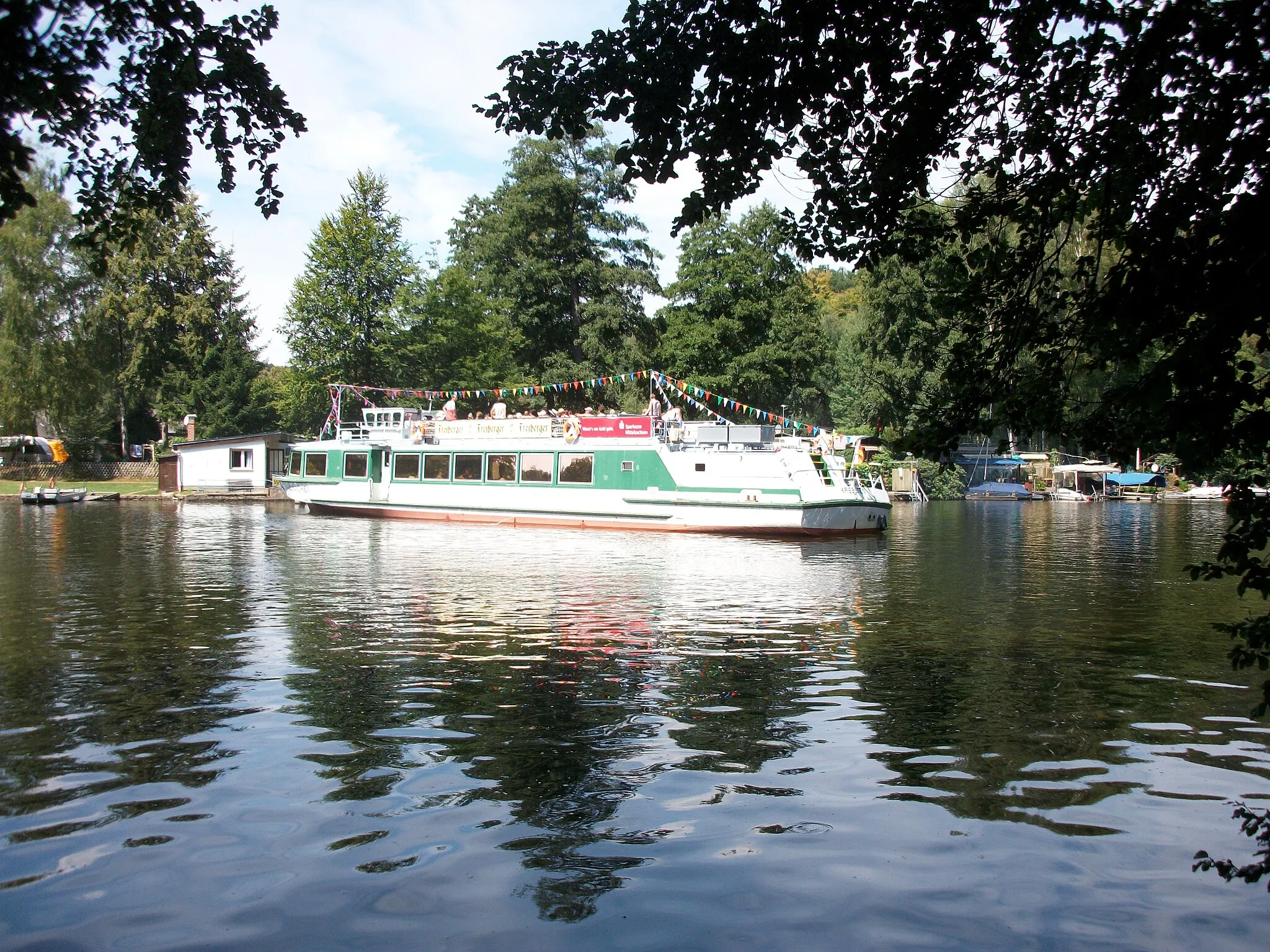 Photo showing: Talsperre Kriebstein bei Anlegestelle Ringethal