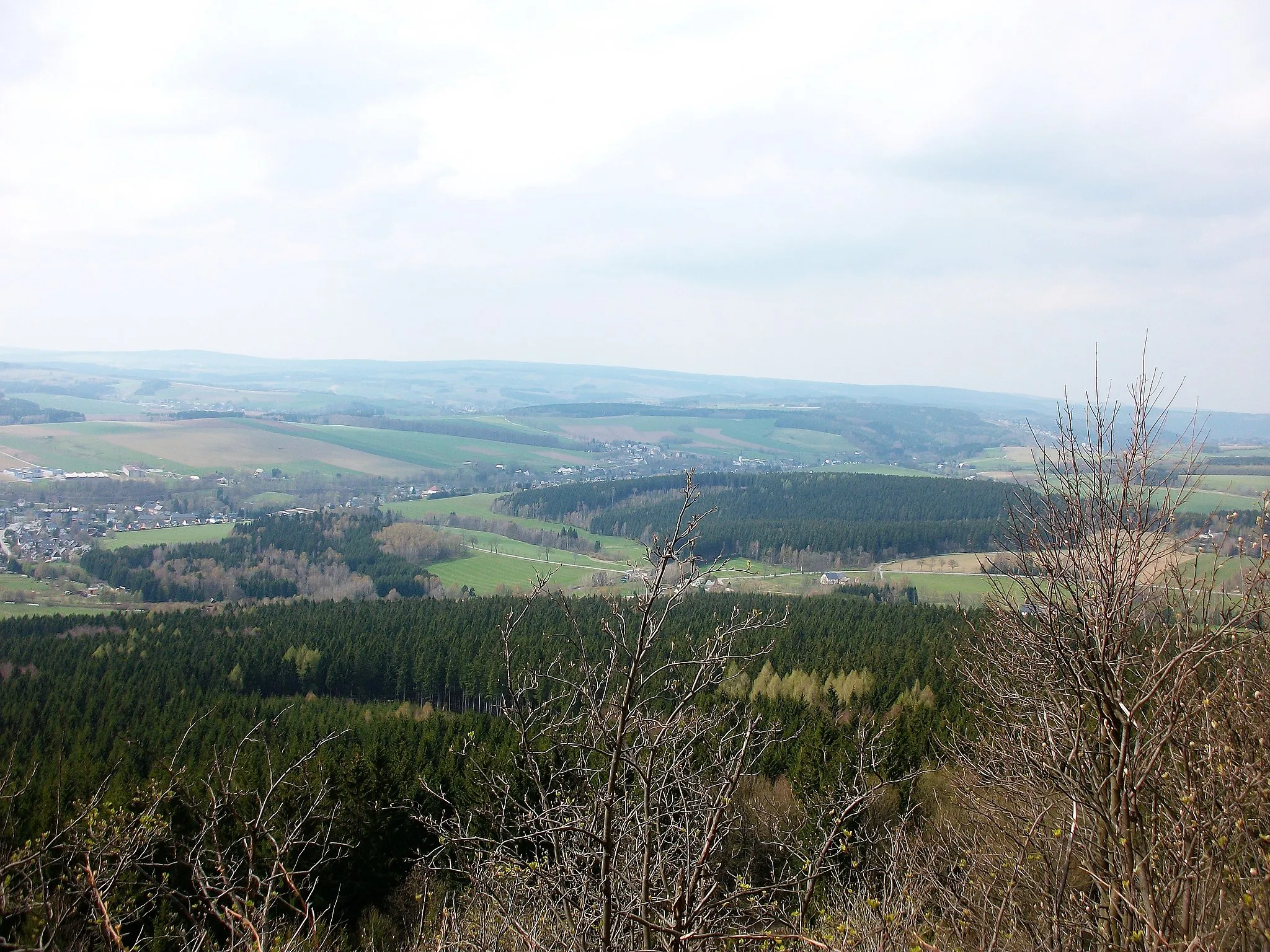 Photo showing: Blick vom Bärenstein nach Sehma ins Tal der Sehma