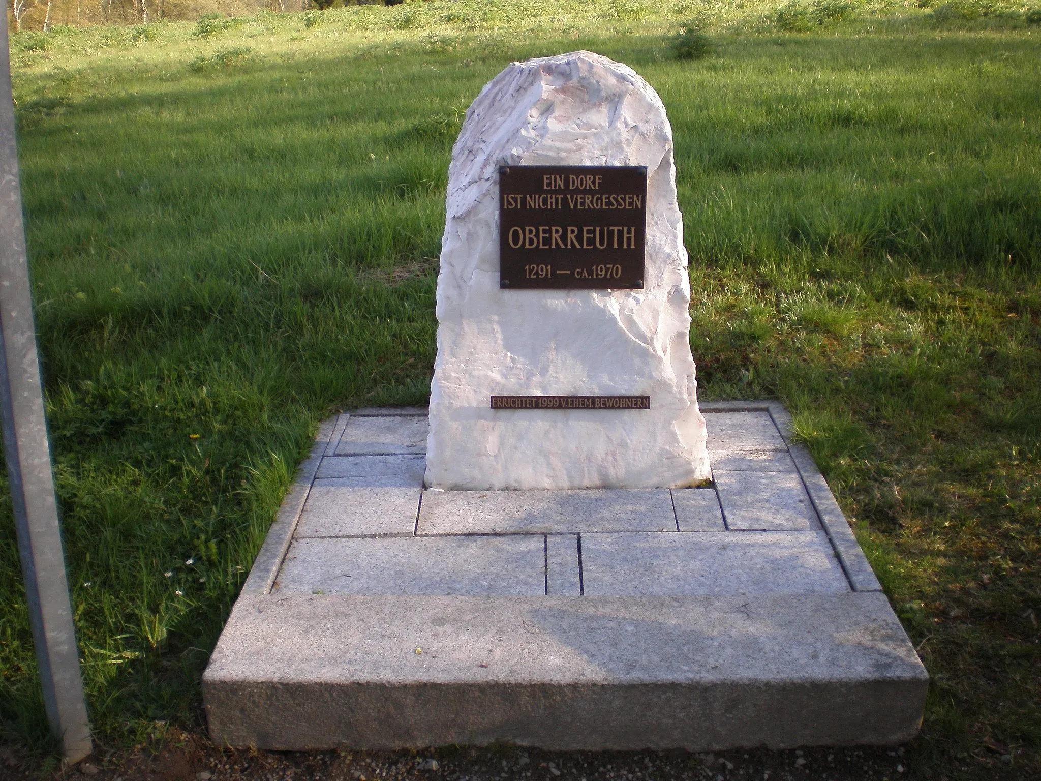 Photo showing: Memorial to Horní Paseky in Bad Brambach.