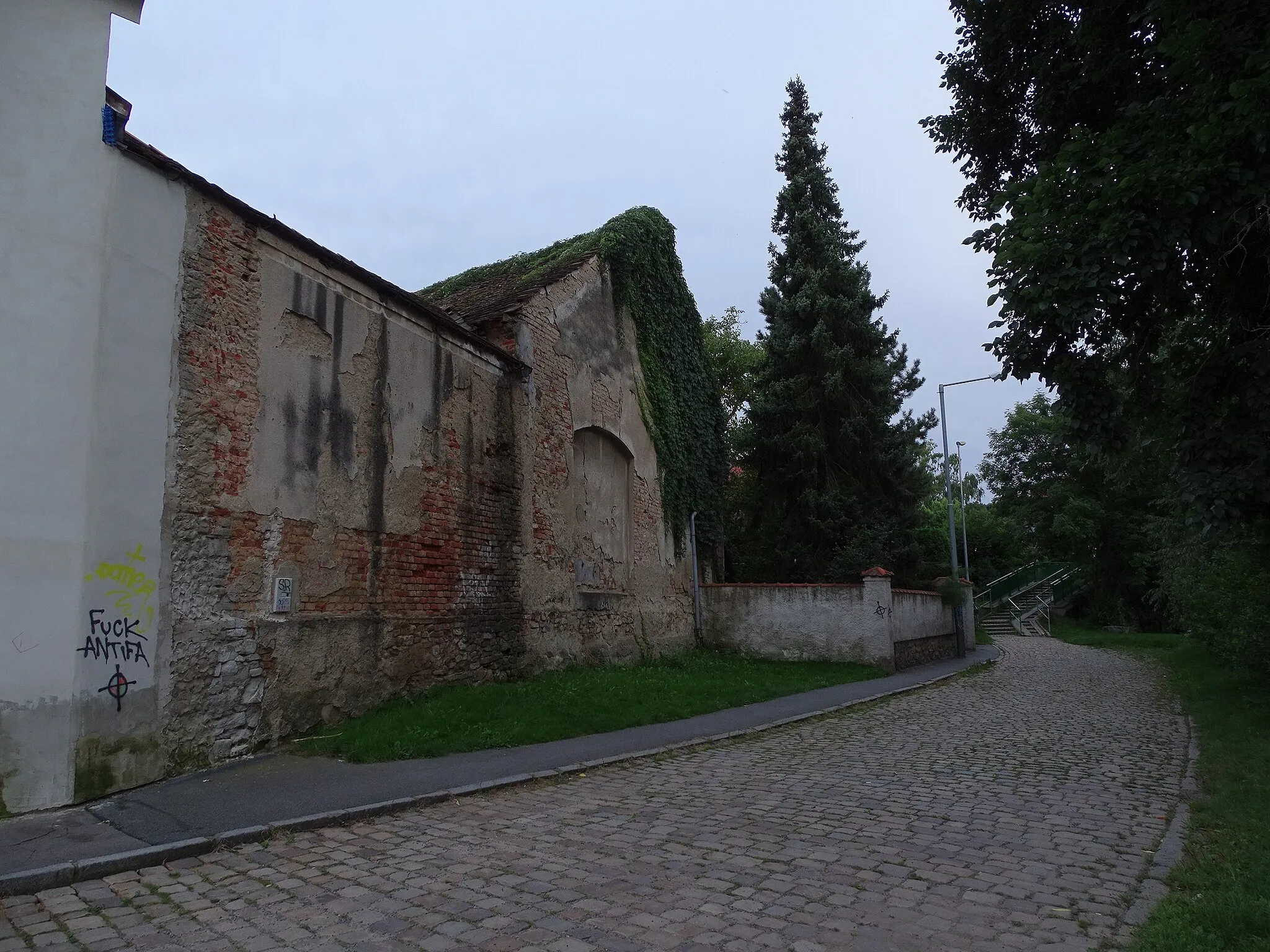 Photo showing: Prague-Hostivař, Czechia. Kozinova 7/14.