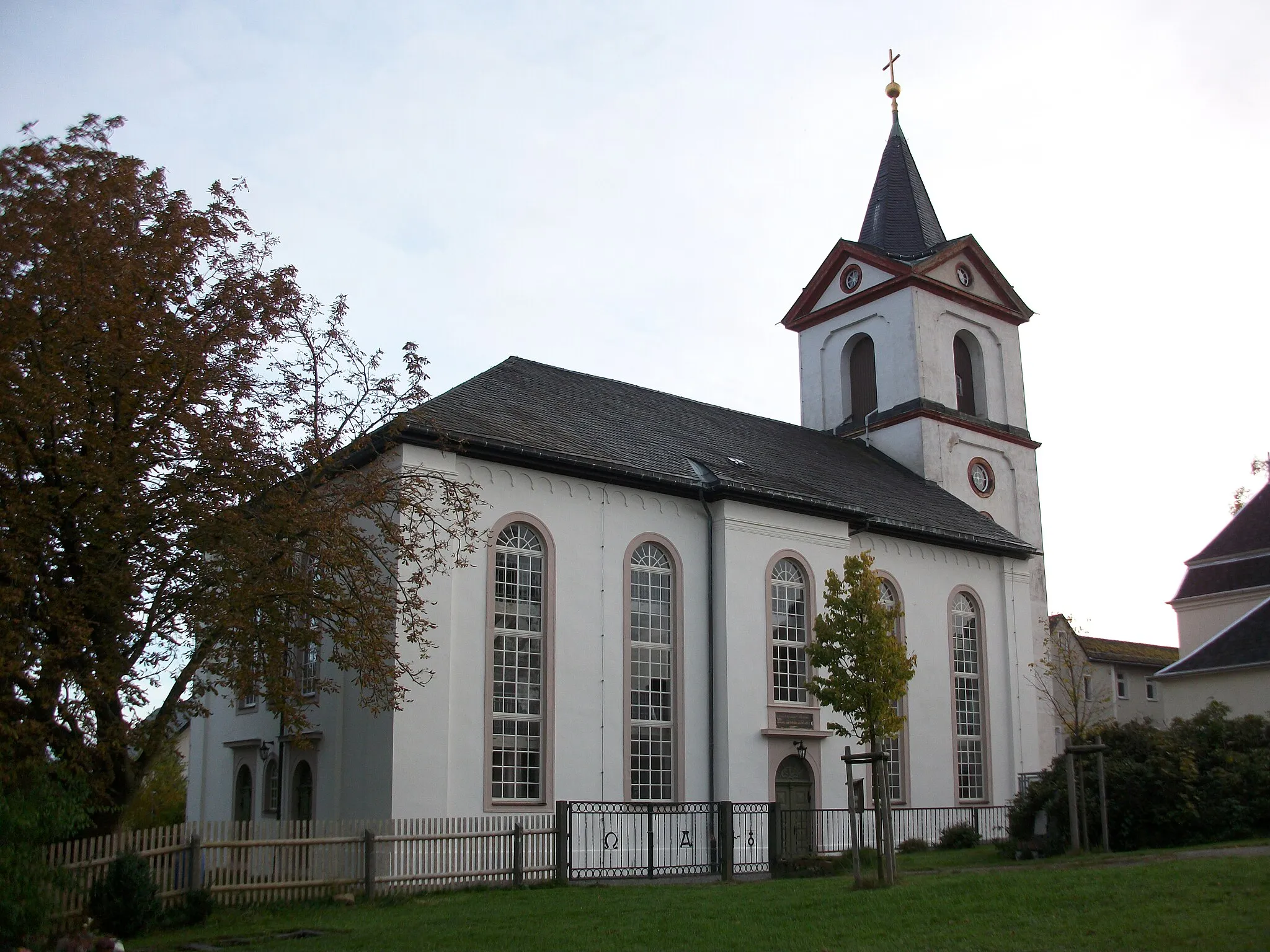 Photo showing: Ev.-luth. Kirche Grünhainichen