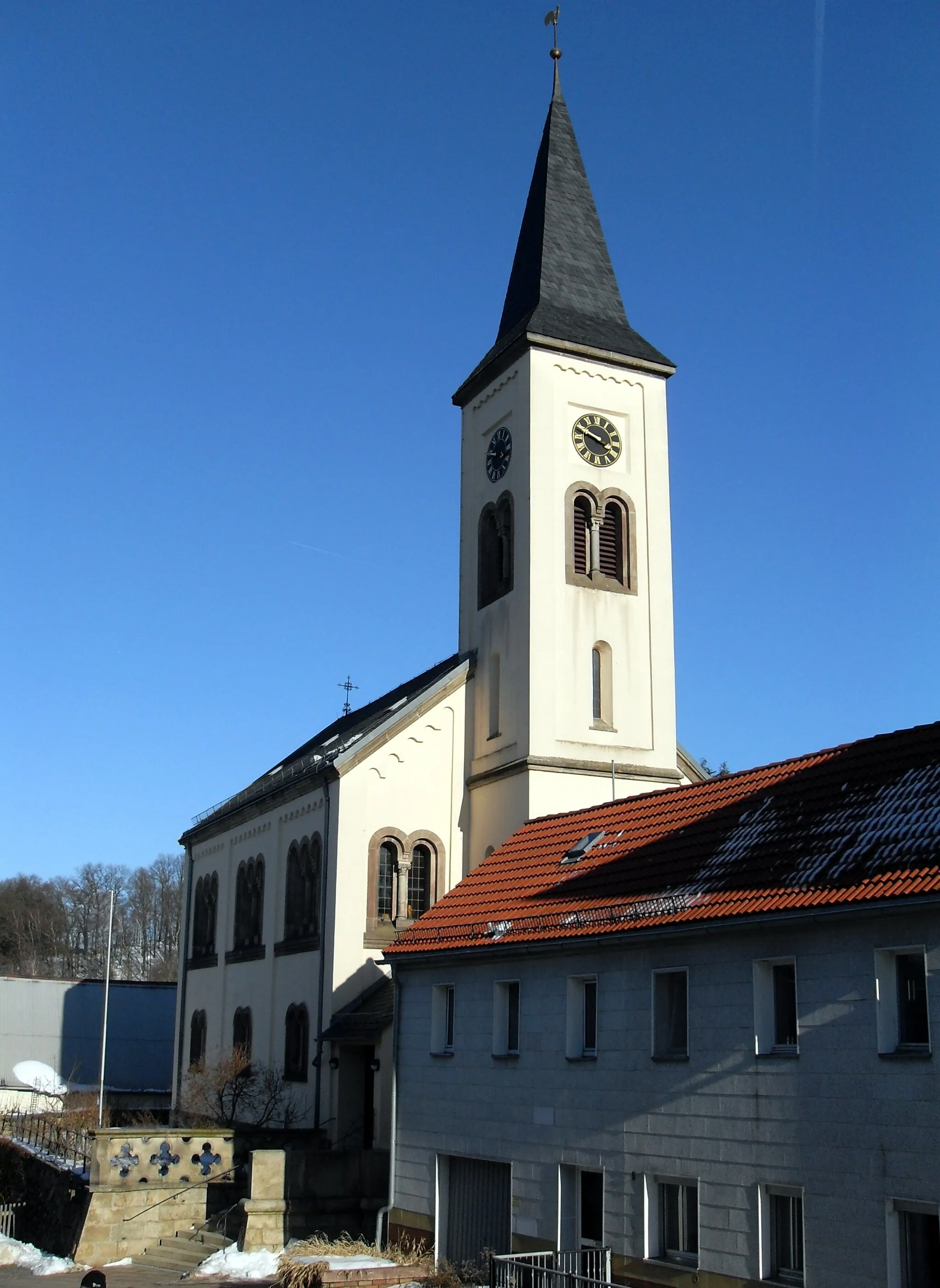 Photo showing: Evangelisch-lutherische Kirche Ad Salvatorem in Schirnding
