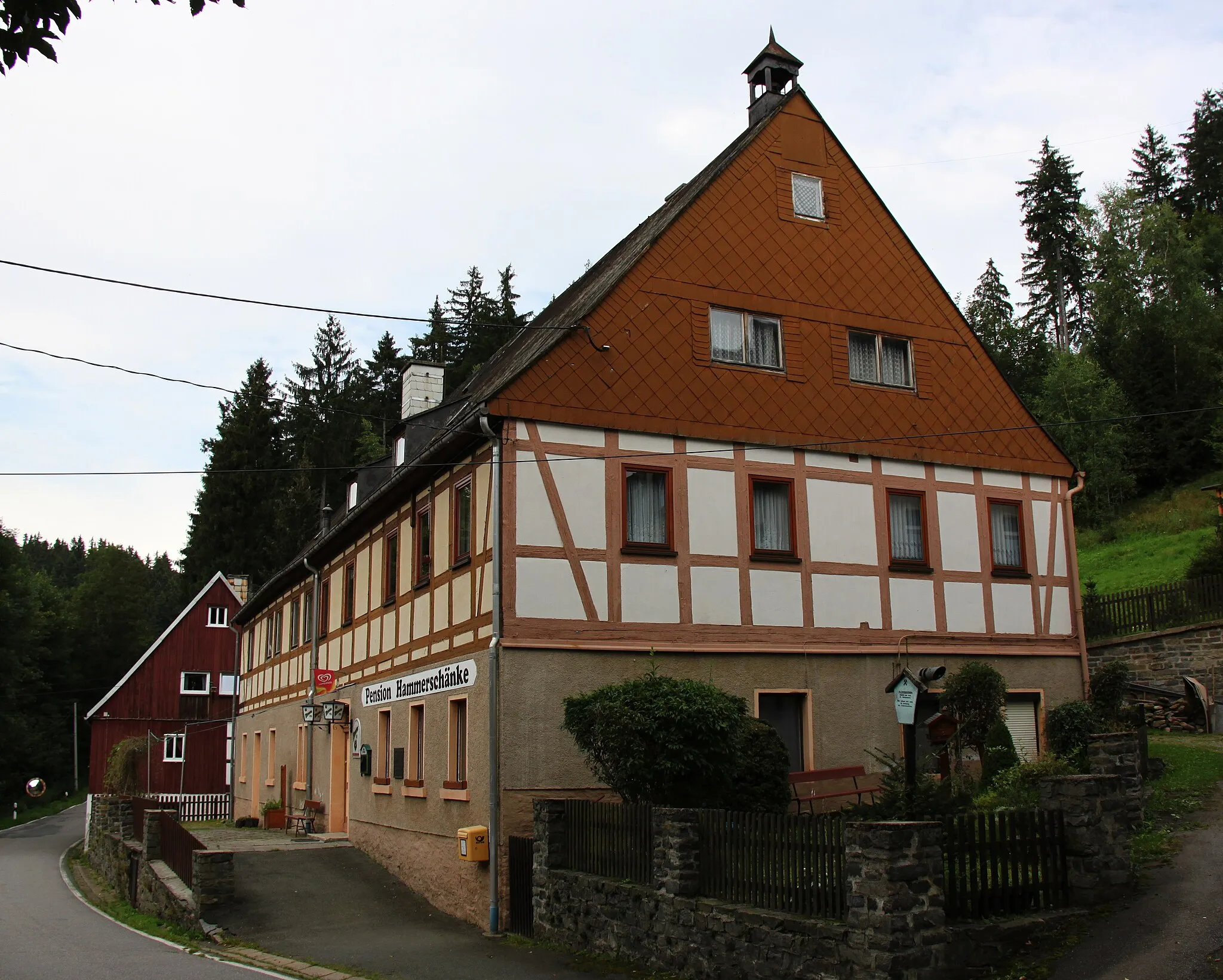 Photo showing: Hammerschänke in Mittelschmiedeberg, Geburtshaus von Julius Ludwig Weisbach