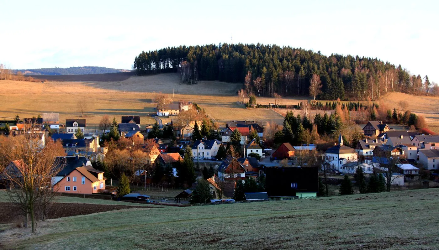 Photo showing: Blick auf Langenberg (Raschau-Markersbach)