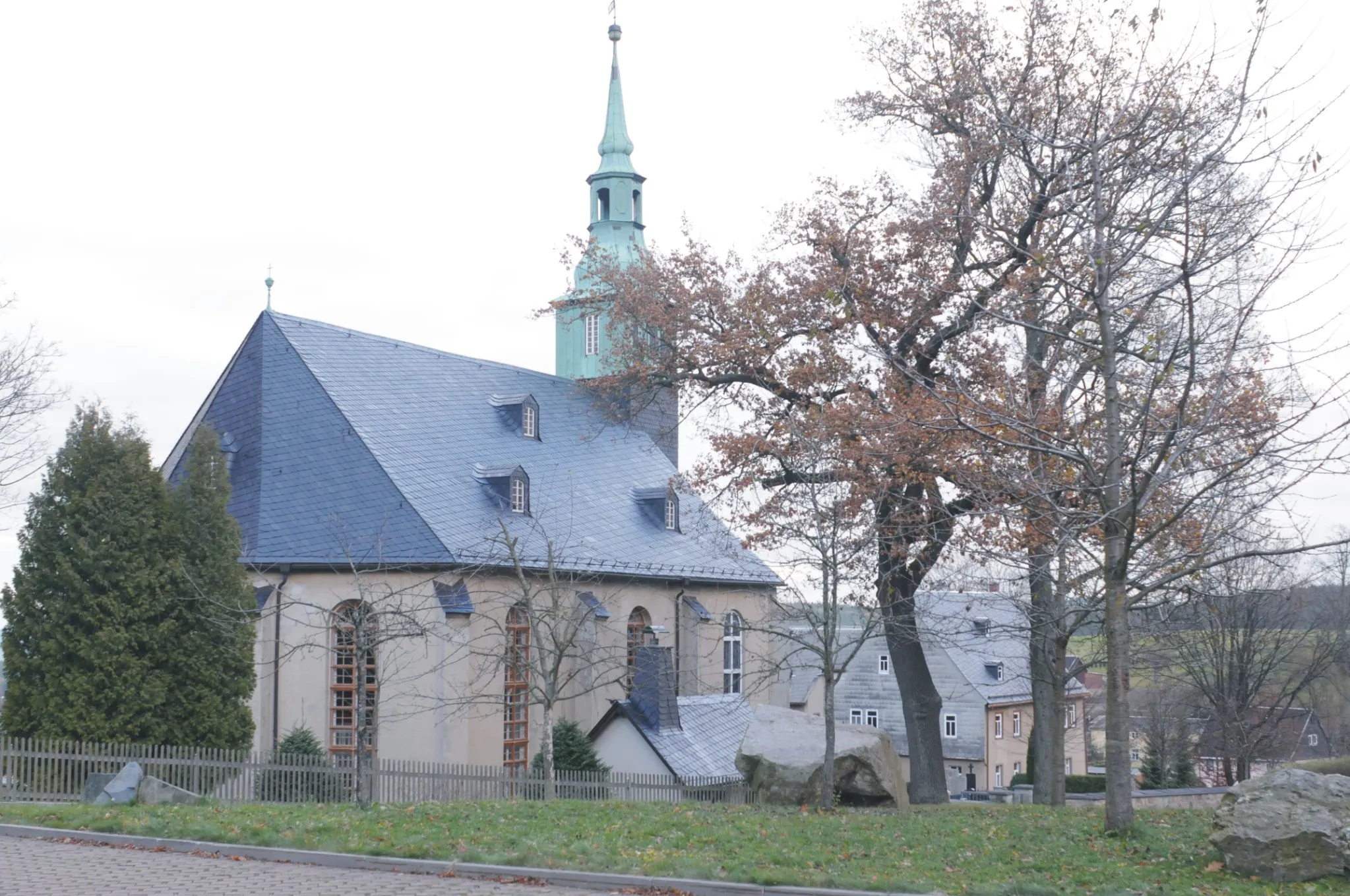 Photo showing: Church in Rothenkirchen, municipality Steinberg (Saxony, Germany)