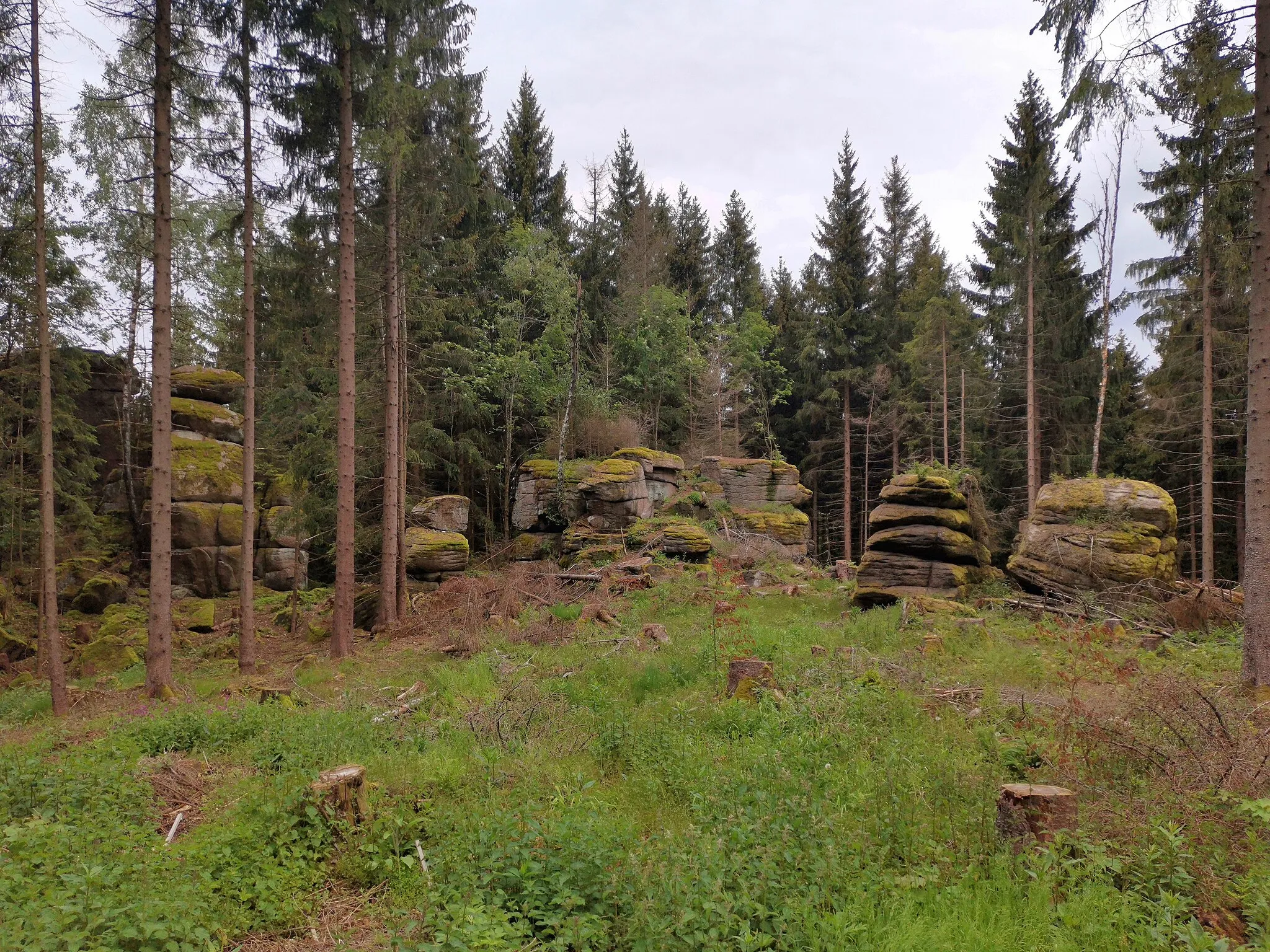 Photo showing: Granite rock formations near Sosa dam