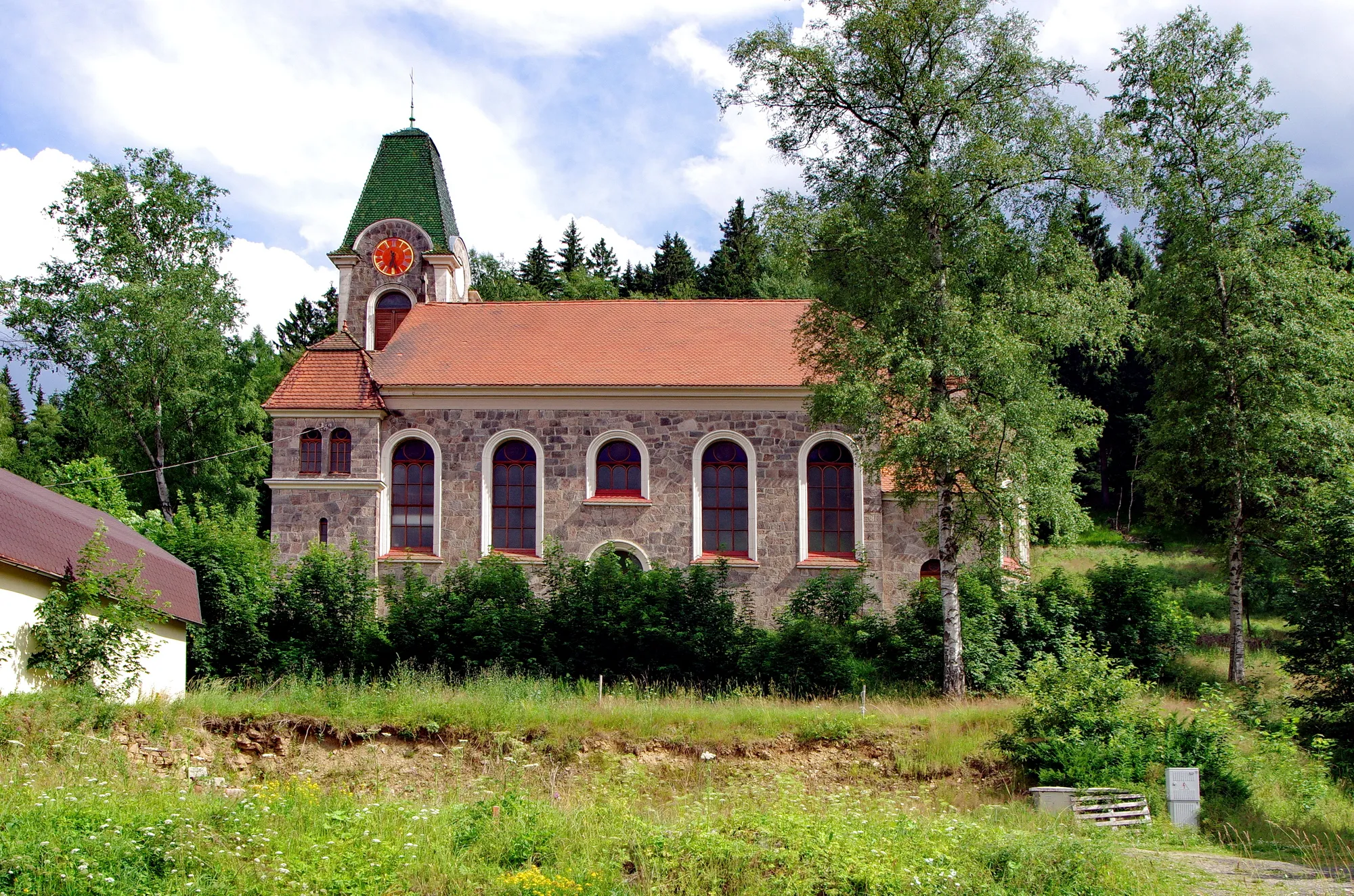 Photo showing: Potůčky - kostel Navštívení Panny Marie, okres Karlovy Vary
