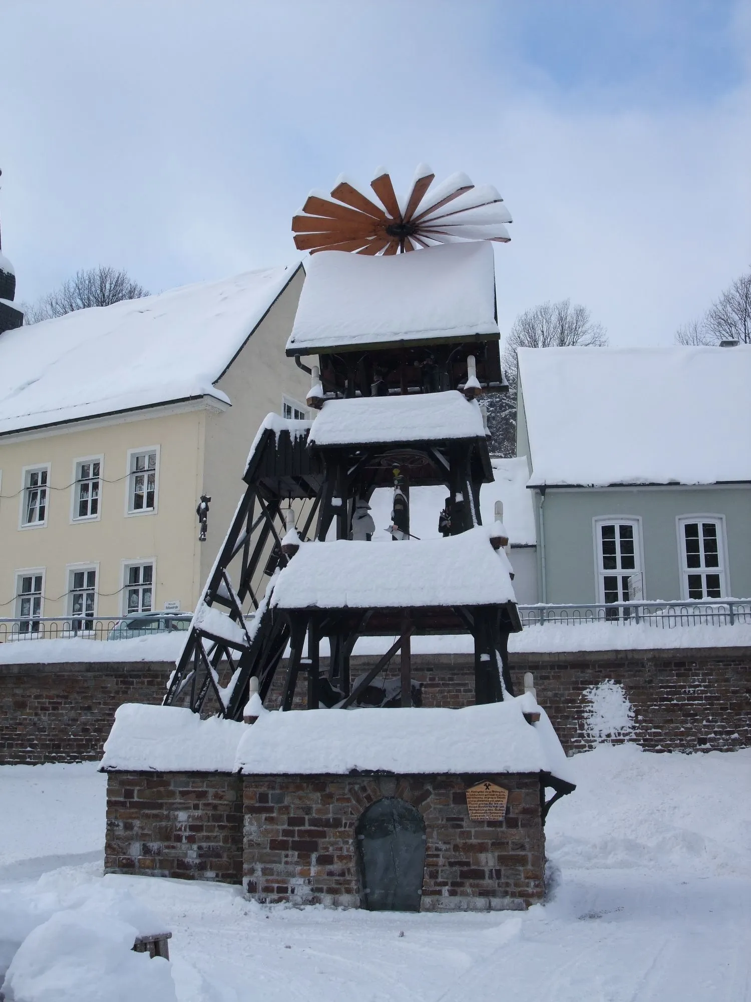 Photo showing: Die Göpelpyramide in Pobershau.