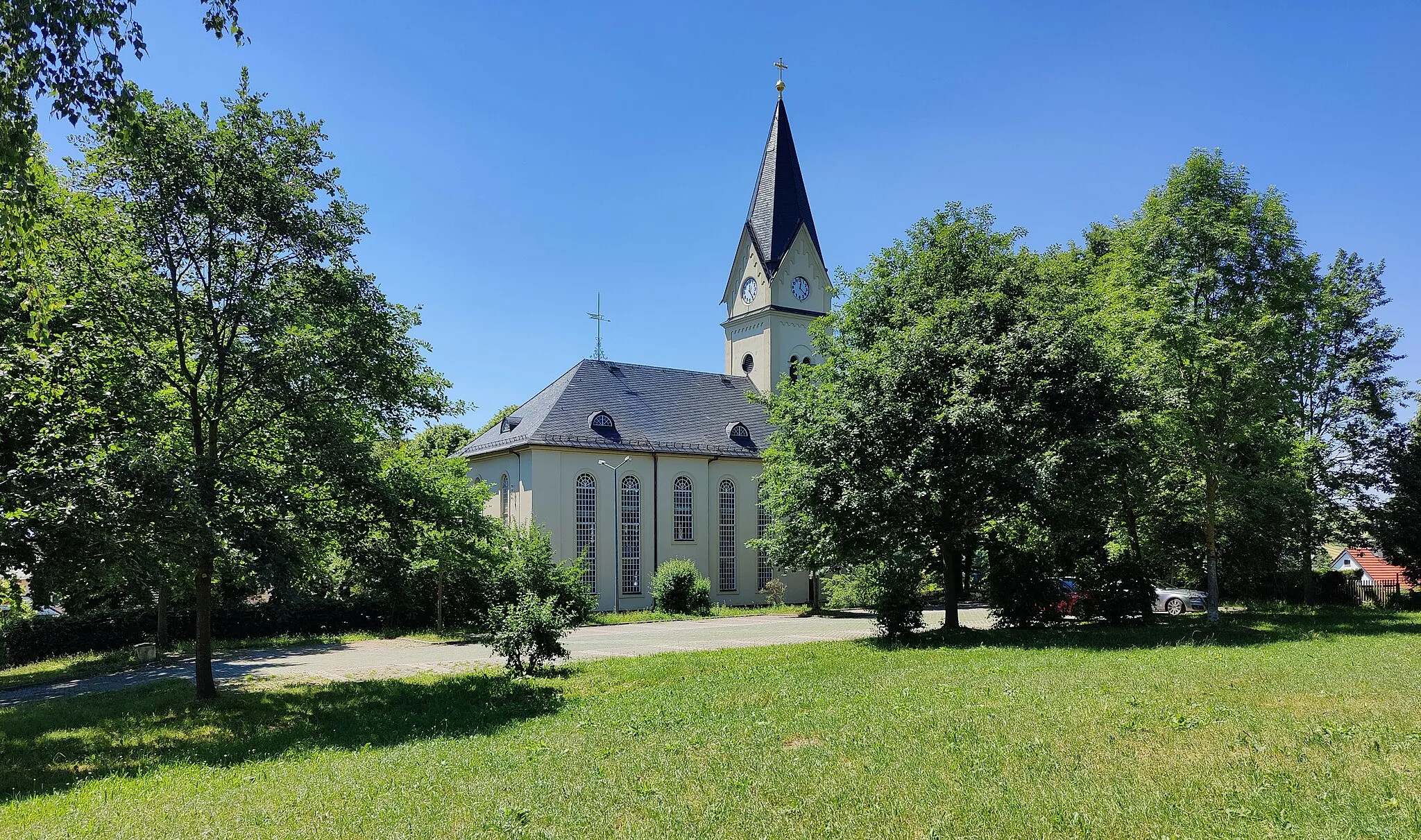 Photo showing: Evangelisch-lutherische Kirche Wüstenbrand, Stadt Hohenstein-Ernstthal, Landkreis Zwickau, Sachsen, Deutschland