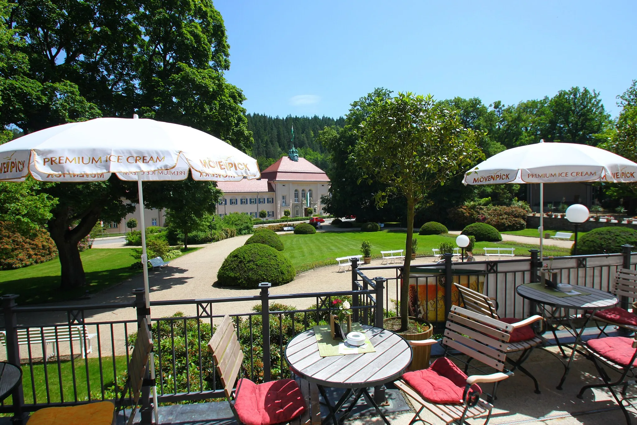 Photo showing: View from Kurhaus zum König-Albert-Bad in Bad Elster