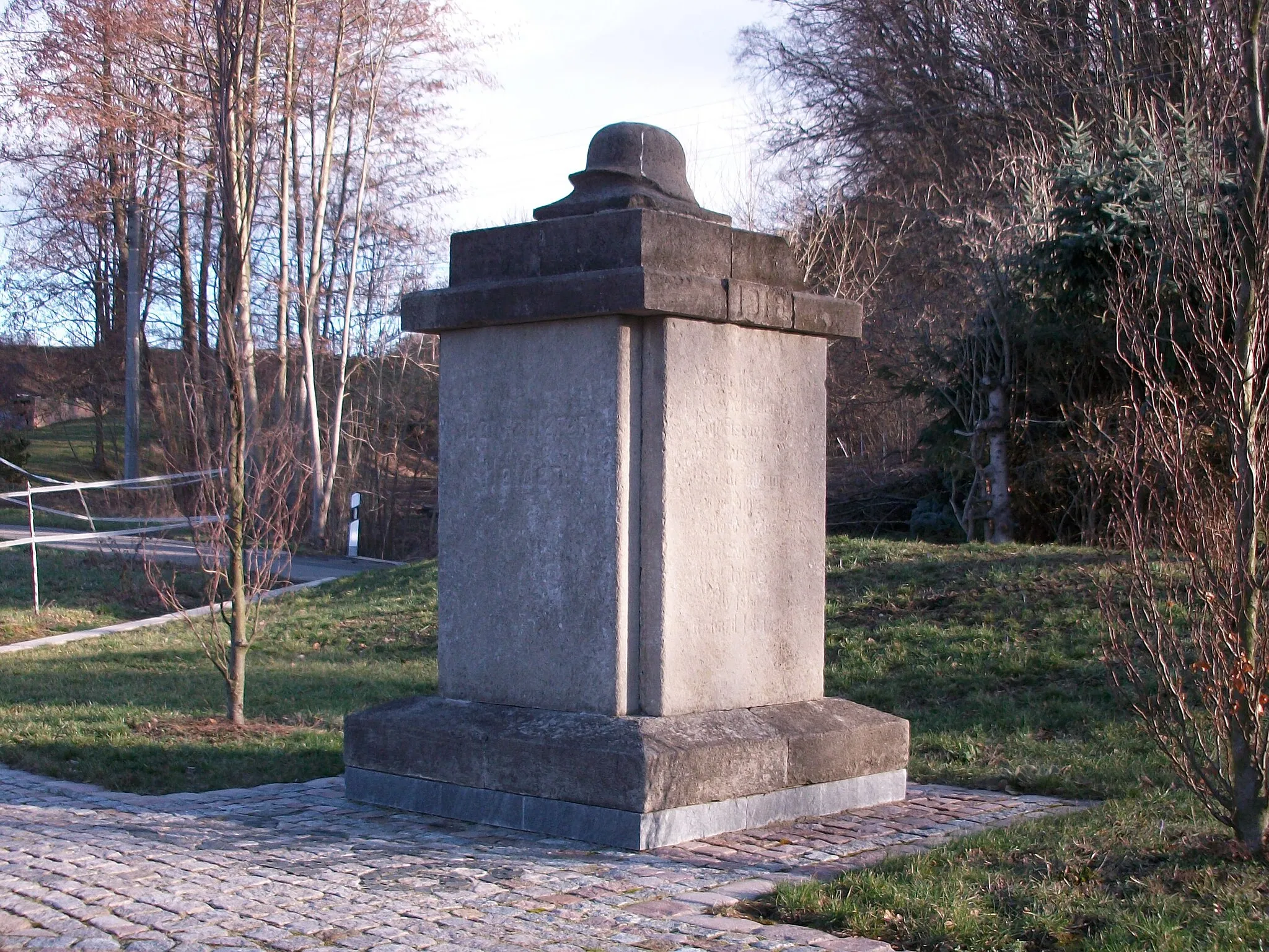 Photo showing: Mühlbach, Gefallenendenkmal