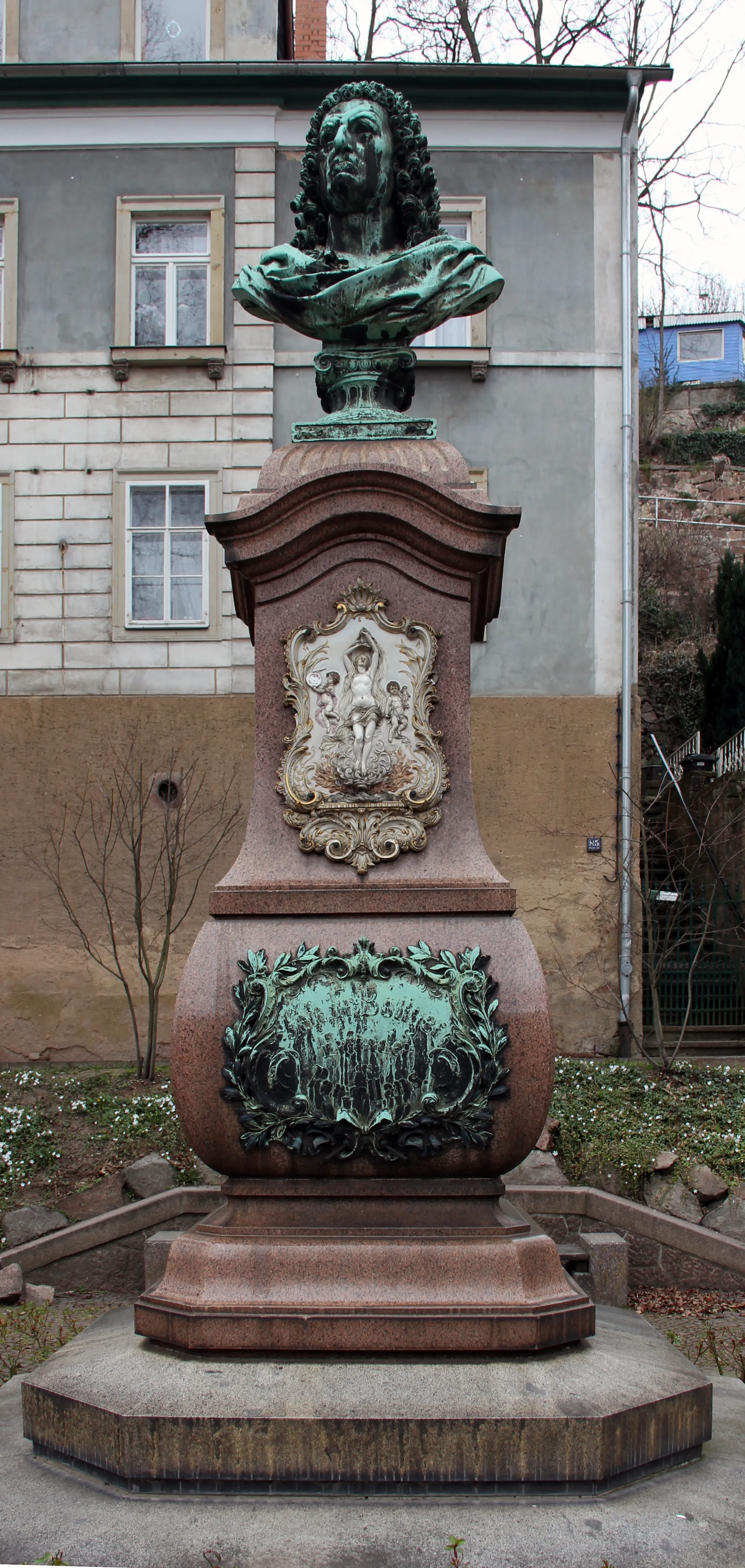 Photo showing: Bust, Johann Friedrich Böttger, Talstraße, Meißen, Germany