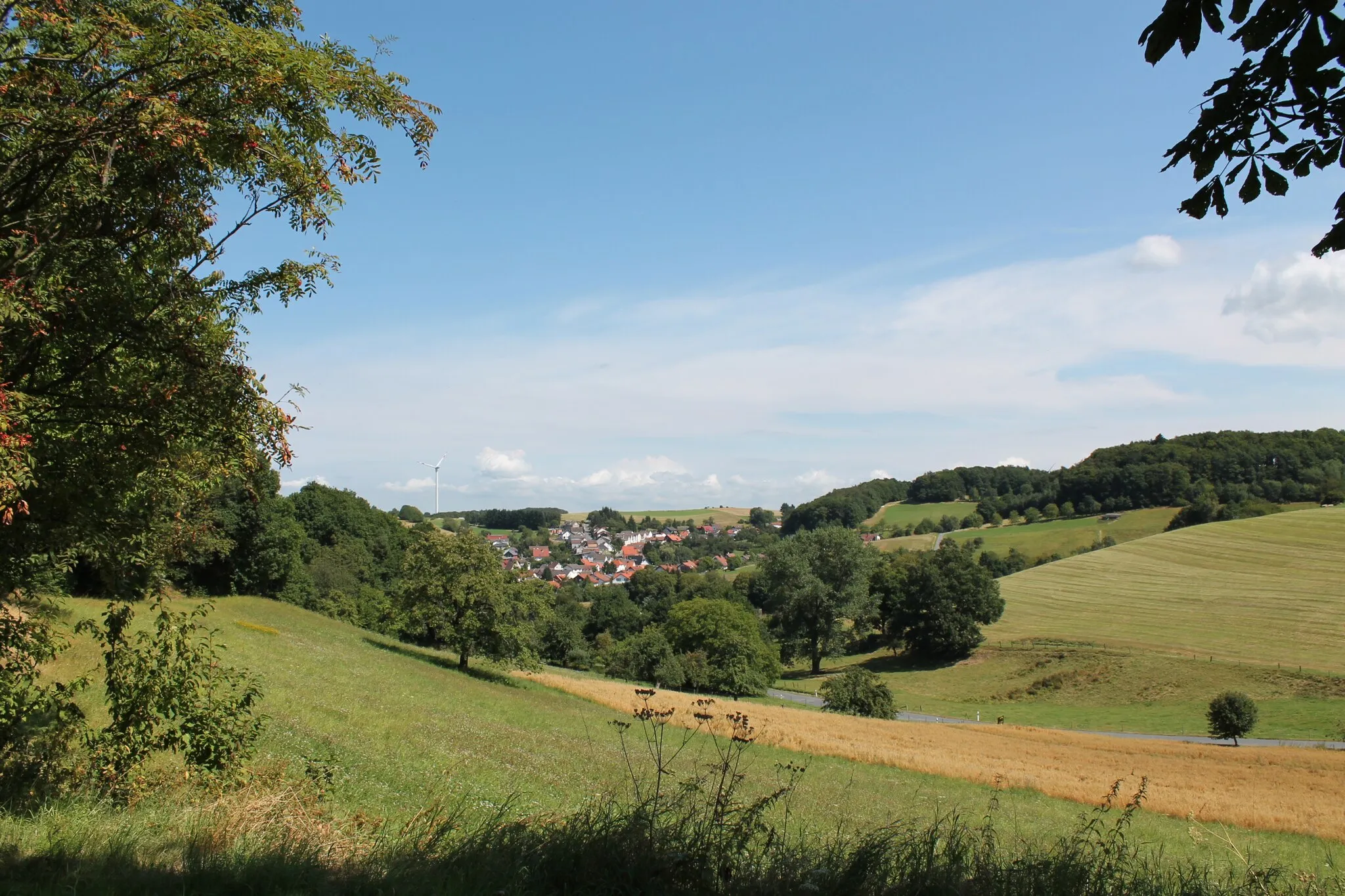 Photo showing: Blick von Süden auf Ober-Beerbach, Seeheim-Jugenheim, Hessen