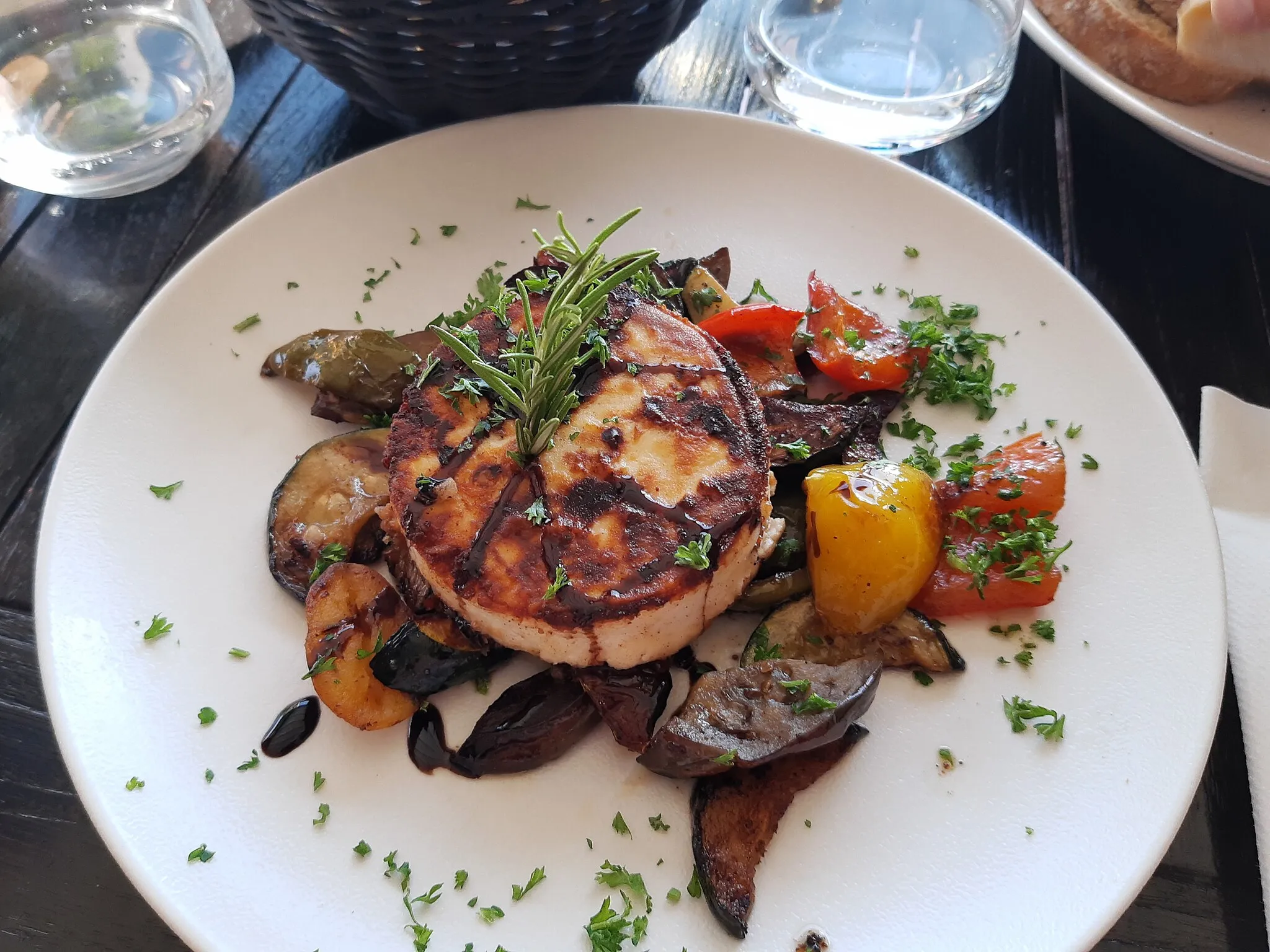 Photo showing: Grilled goat cheese with Mediterranean vegetables, served at Weingut Keßler, Martinsthal