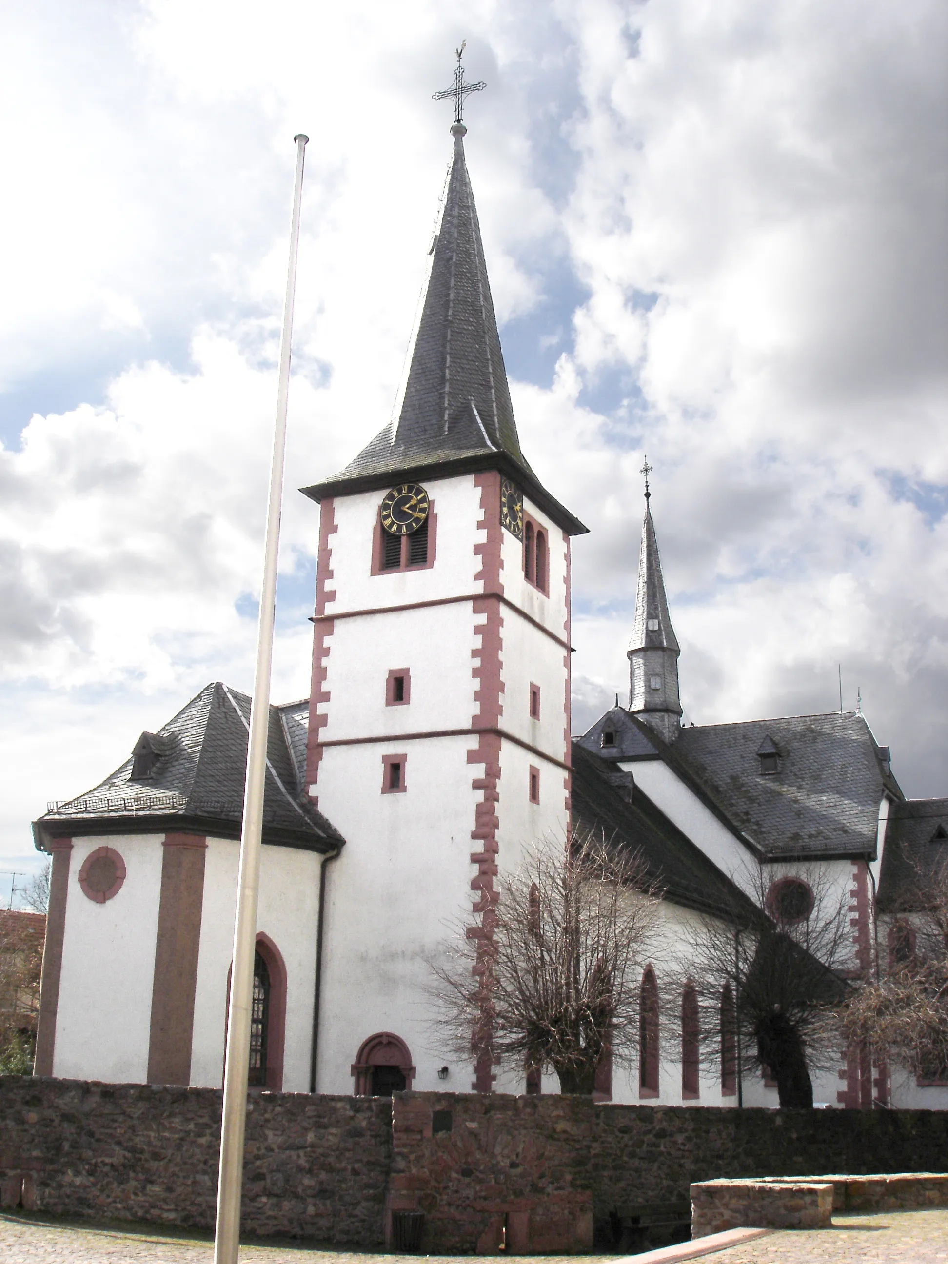 Photo showing: Catholic Church in Mörlenbach/Germany