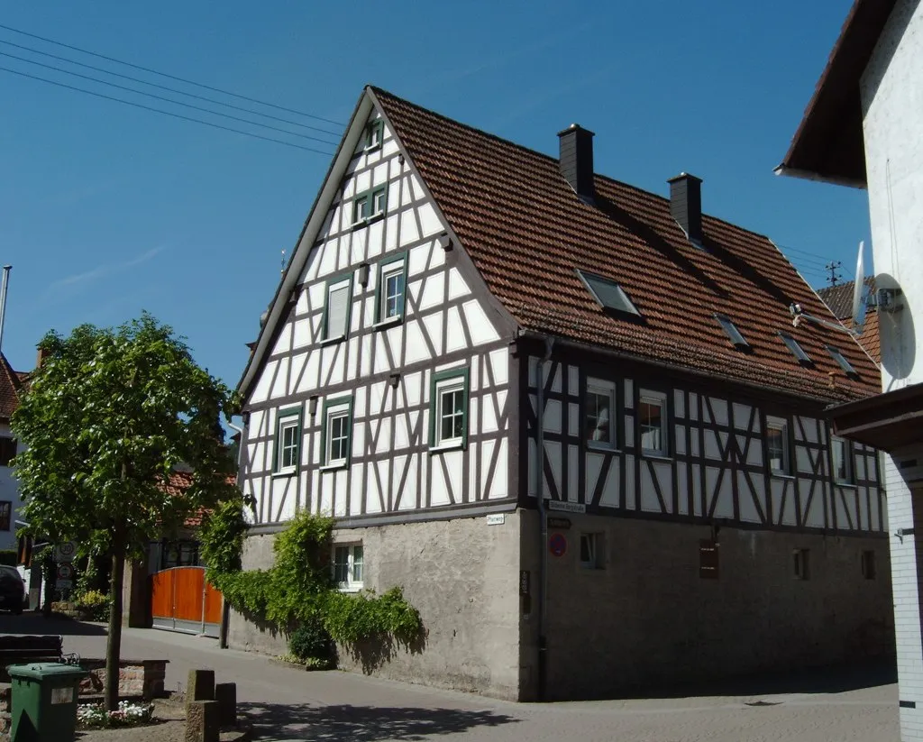 Photo showing: Old house in Heiligkreuzsteinach)