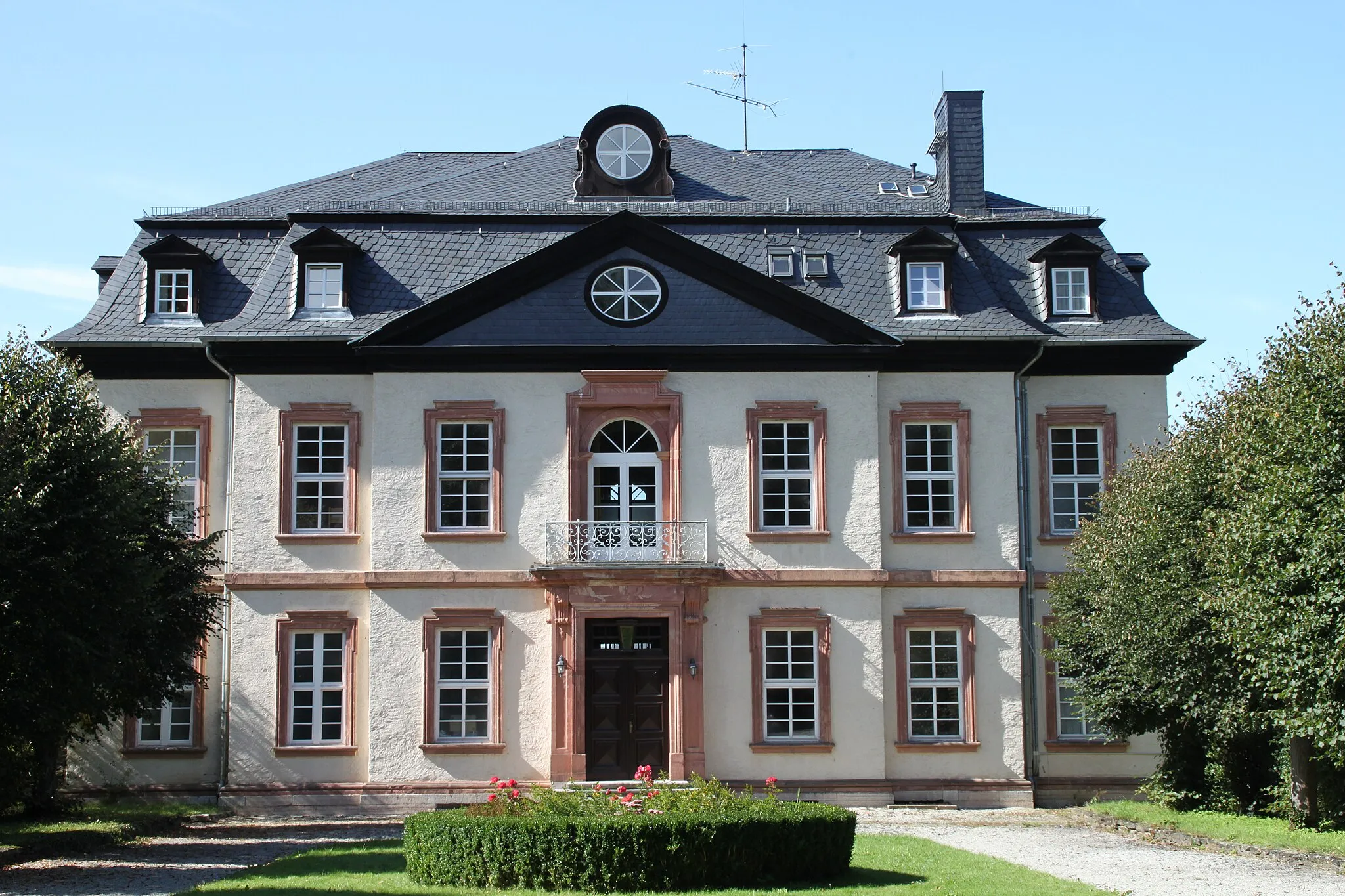 Photo showing: This is a picture of the Hessian Kulturdenkmal (cultural monument) with the ID