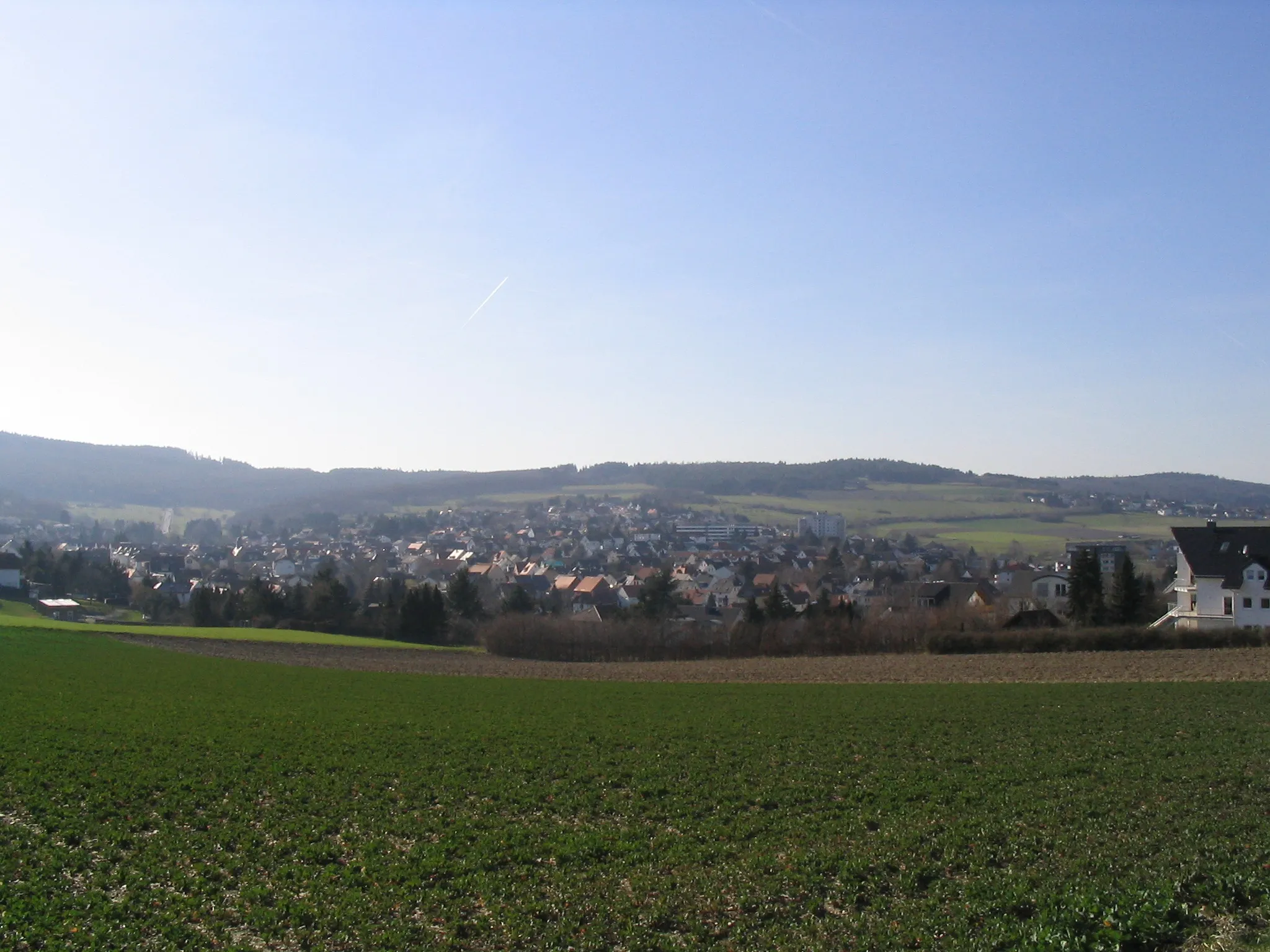 Photo showing: Blick über südlichen Teil des alten Ortskerns von Anspach