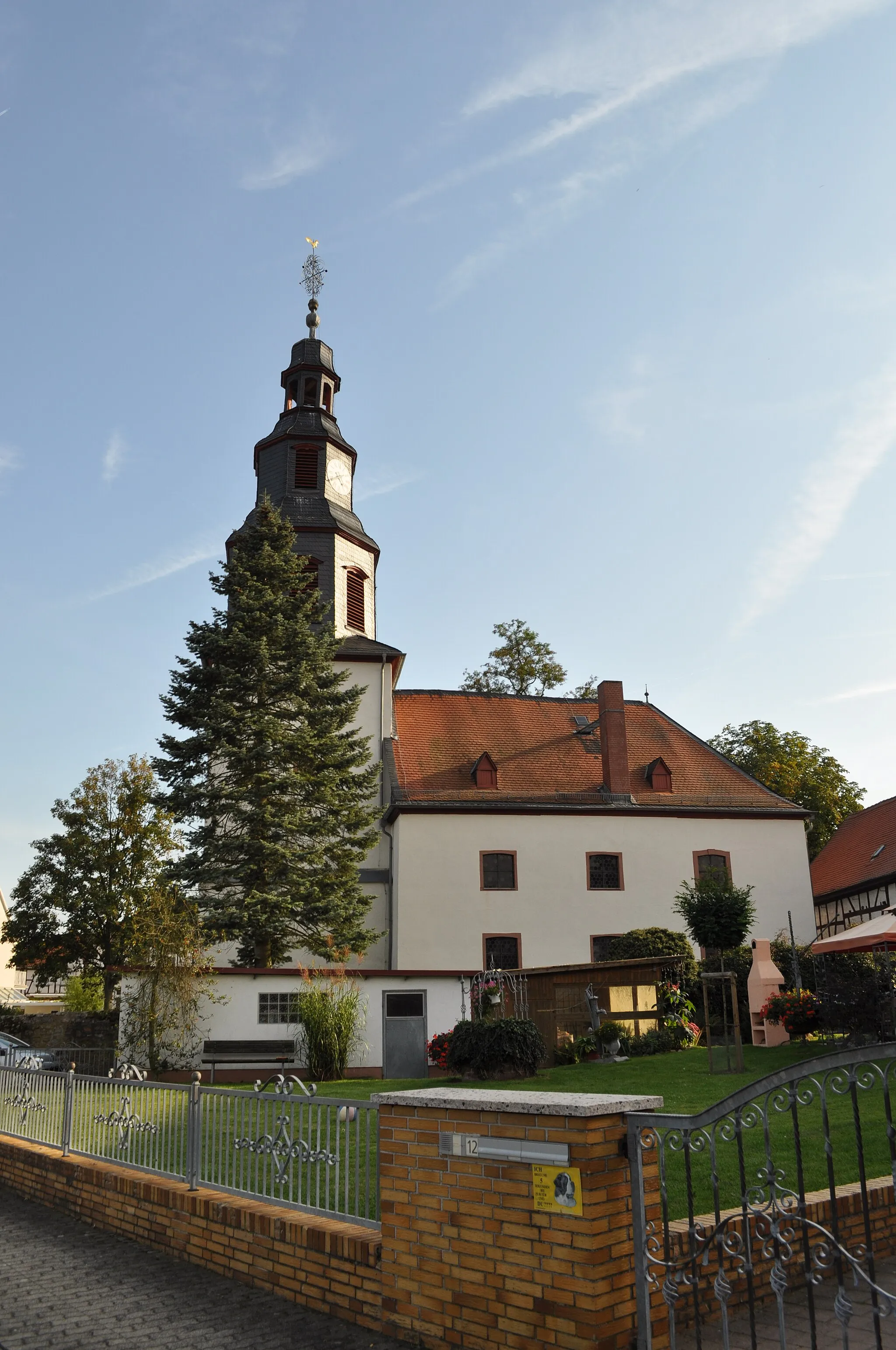Photo showing: Kirche in Nieder-Rosbach