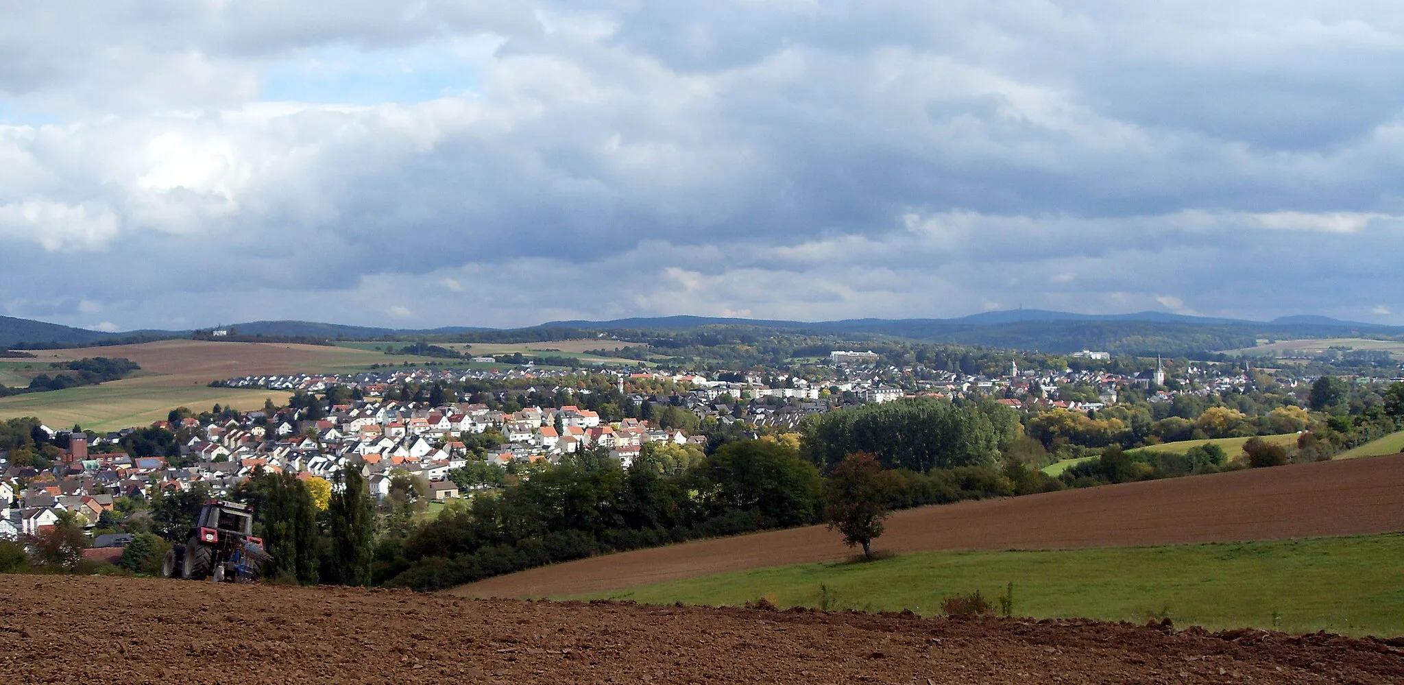 Photo showing: Erbach z lewej oraz Bad Camberg