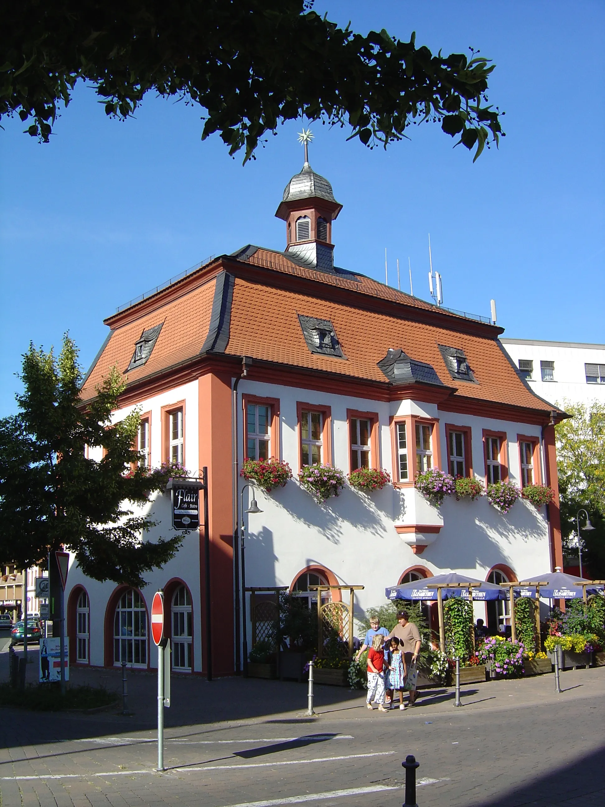 Photo showing: Blick auf das historische Rathaus der Stadt Bürstadt.