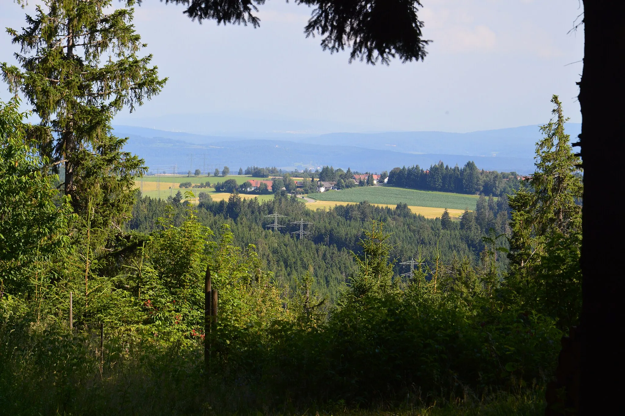 Photo showing: En Bligg uff Brändè vom Schtaufèchopf uus. Mo sièt dè Nordteil vum Dorf.