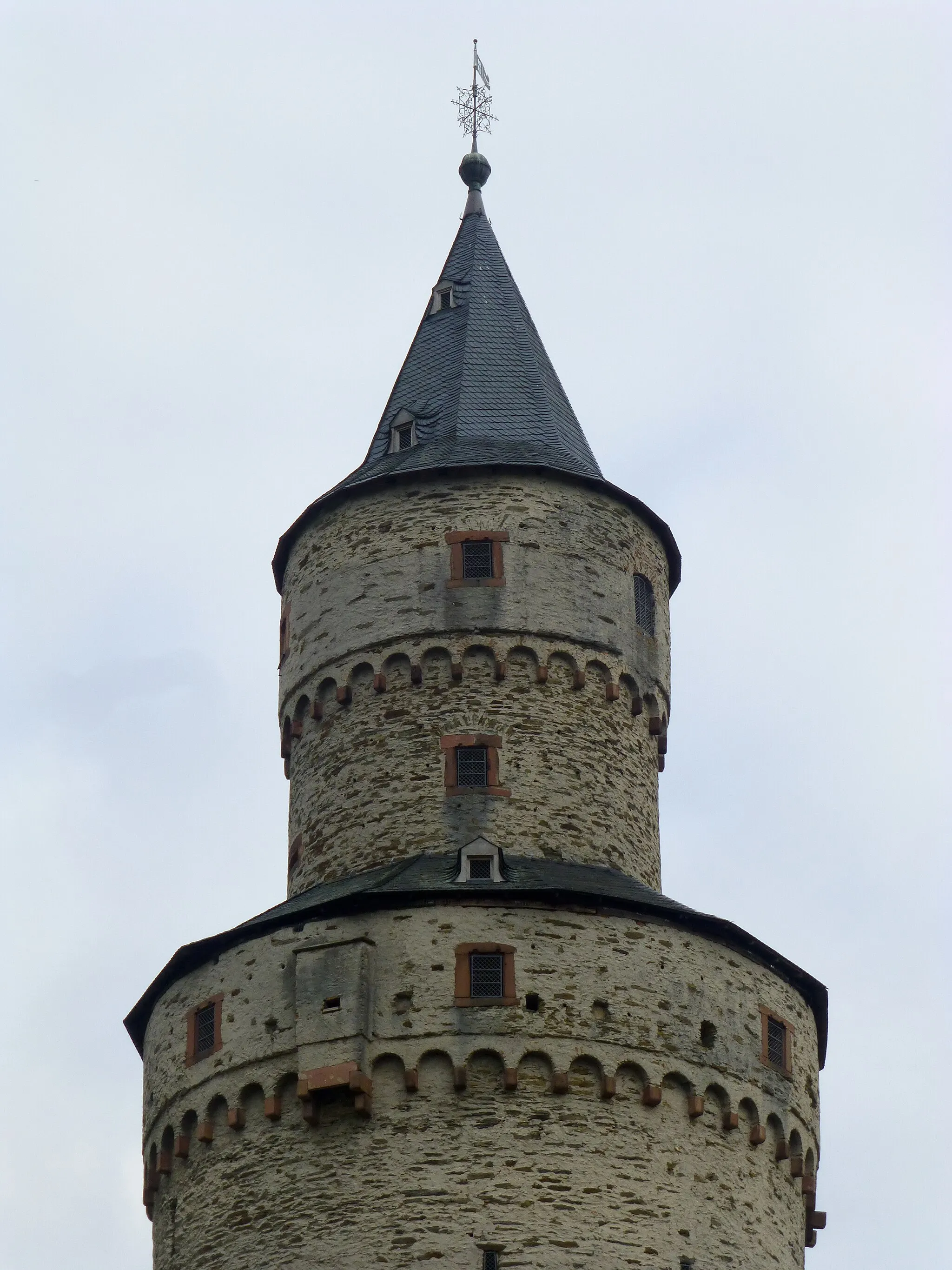 Photo showing: Hexenturm (Idstein); Detailaufnahme vom Turmkopf