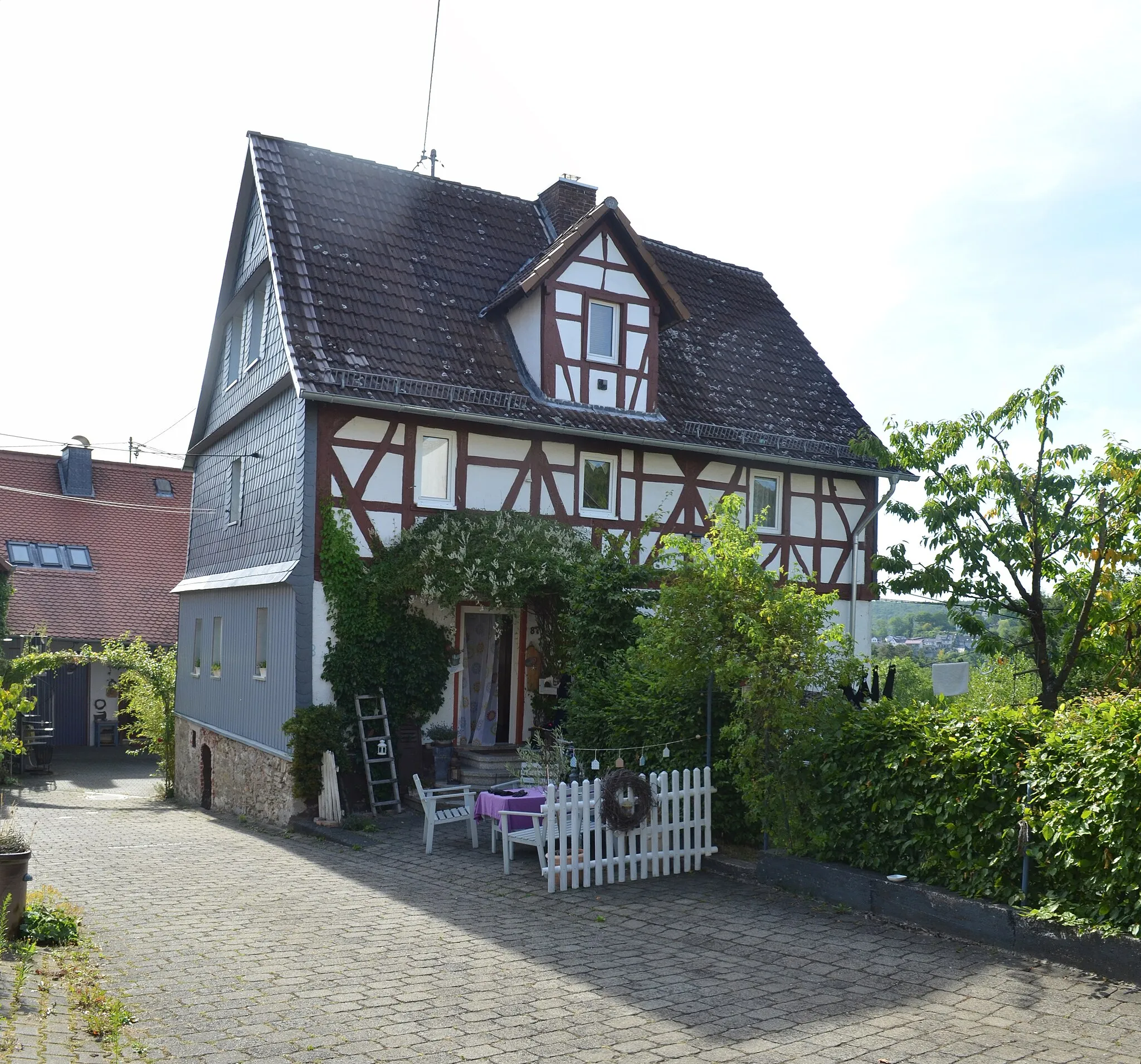 Photo showing: Altweilnau, Vor der Stadtmauer 8