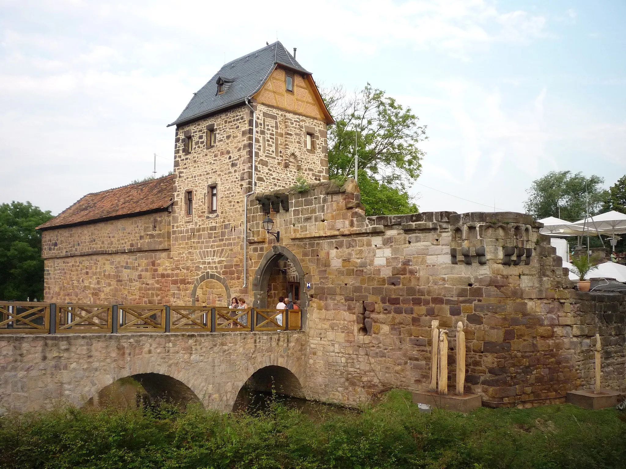 Photo showing: Wasserburg - Burg-Ruine, 12. bis 13. Jahrhundert erbaut, 1399 zerstört.