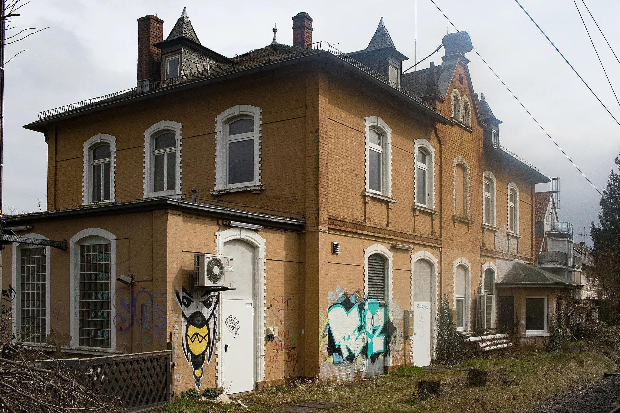 Photo showing: Bahnhof Niederhöchstadt, Eschborn