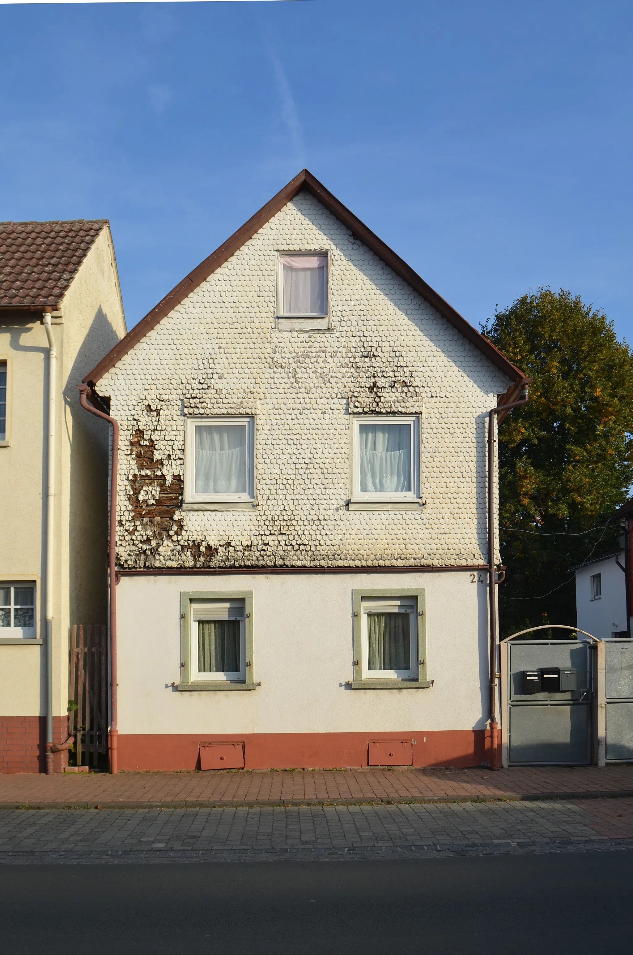 Photo showing: Burg-Gräfenrode, Berliner Straße 24